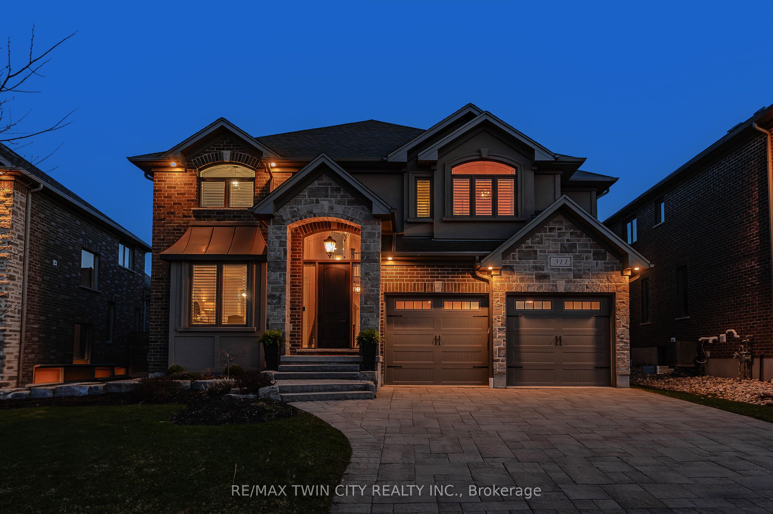 311 Deerfoot Trl Property Photo 4