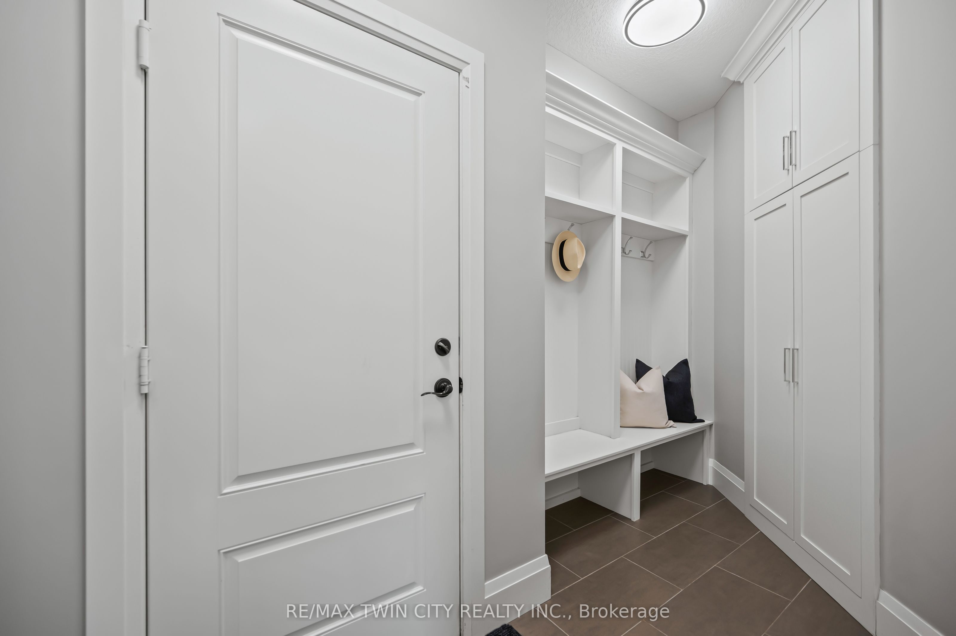 311 Deerfoot Trl Property Photo 25