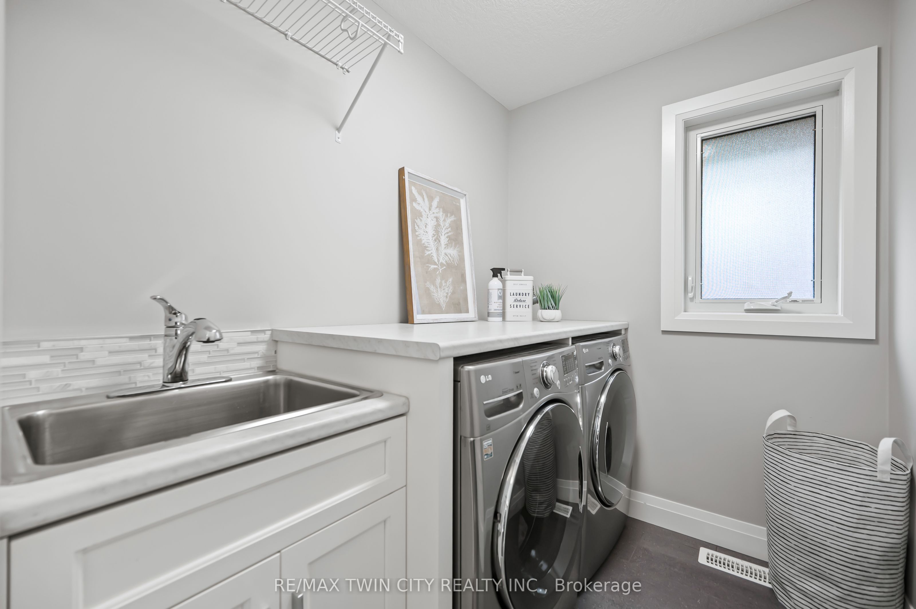 311 Deerfoot Trl Property Photo 37