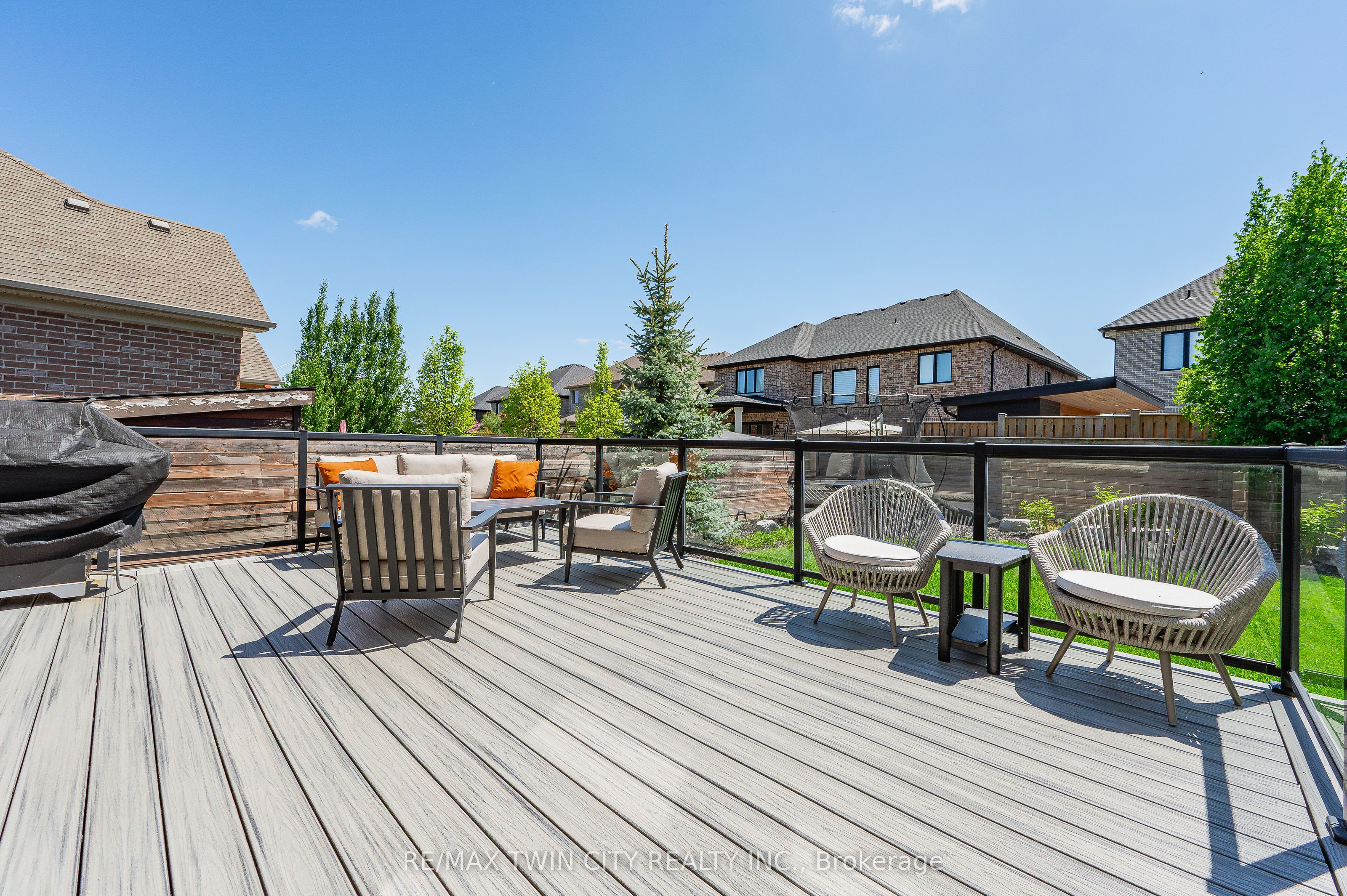 311 Deerfoot Trl Property Photo 43