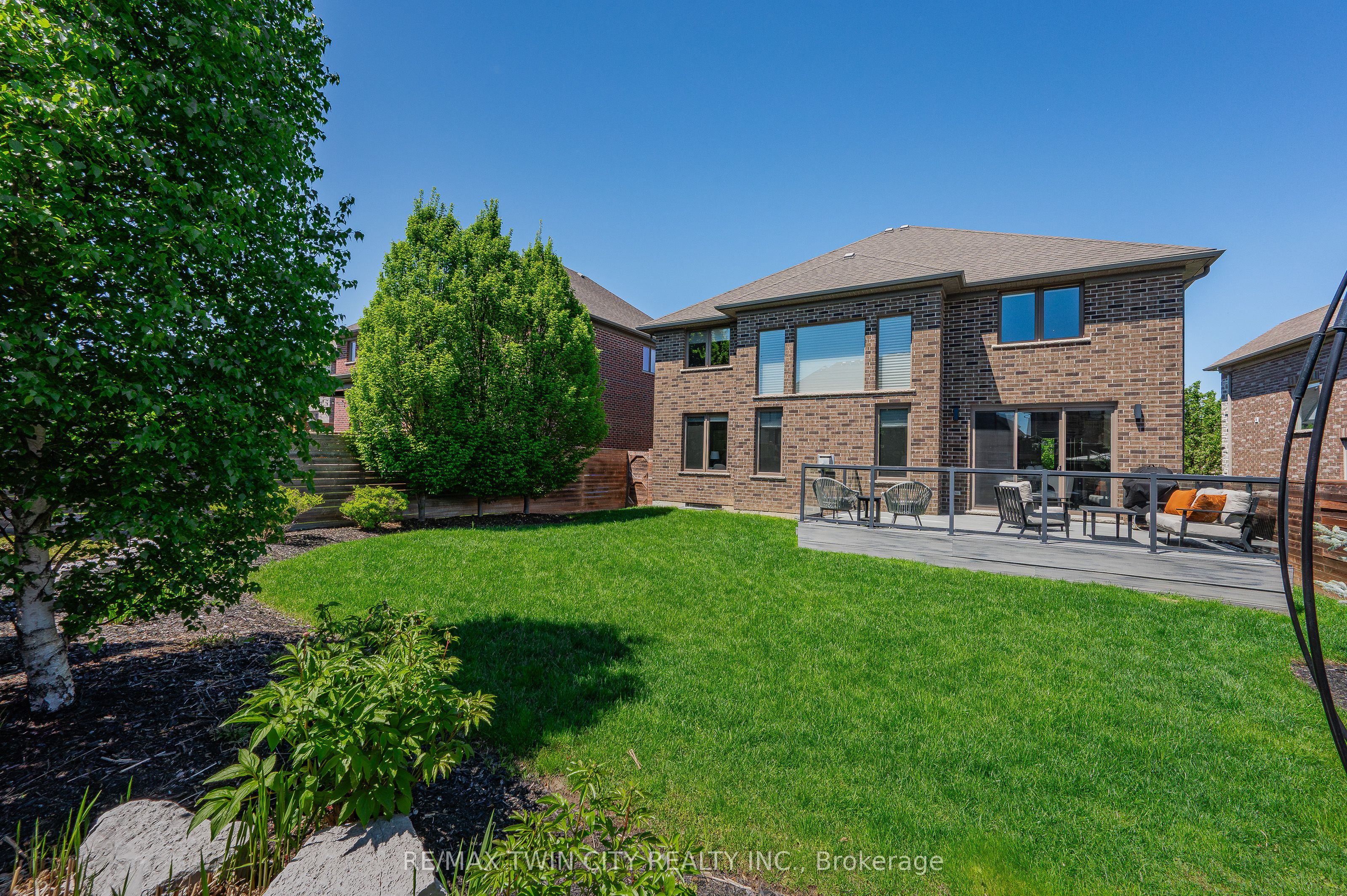 311 Deerfoot Trl Property Photo 48