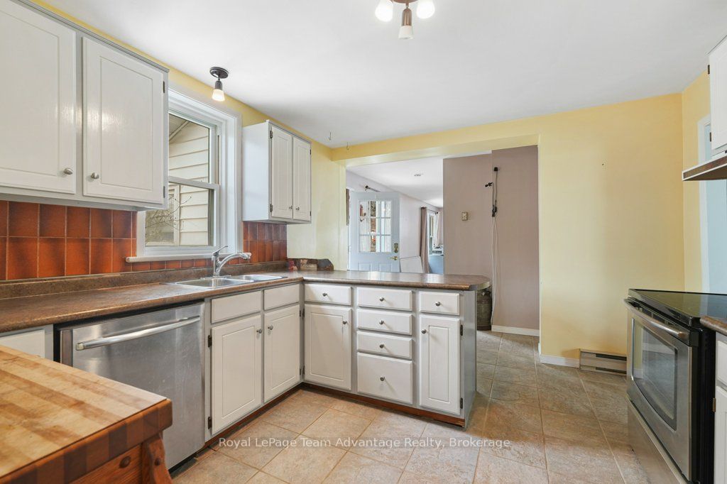 66 William Street Property Photo 10