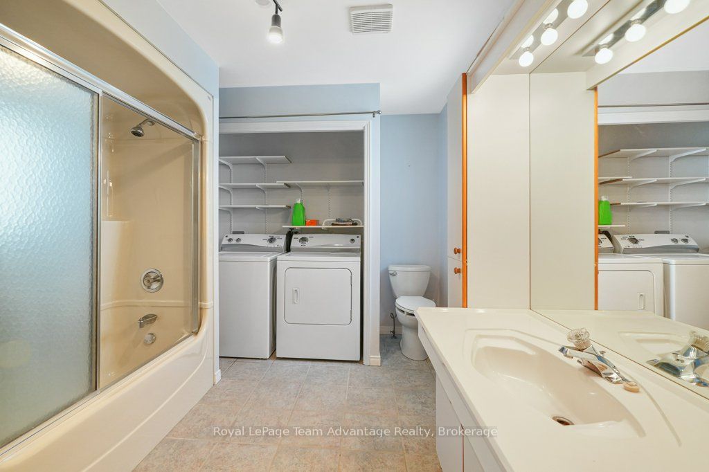 66 William Street Property Photo 17