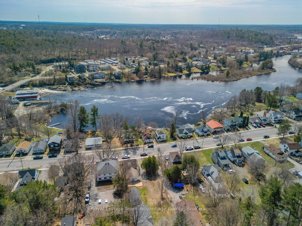 66 William Street Property Photo 32