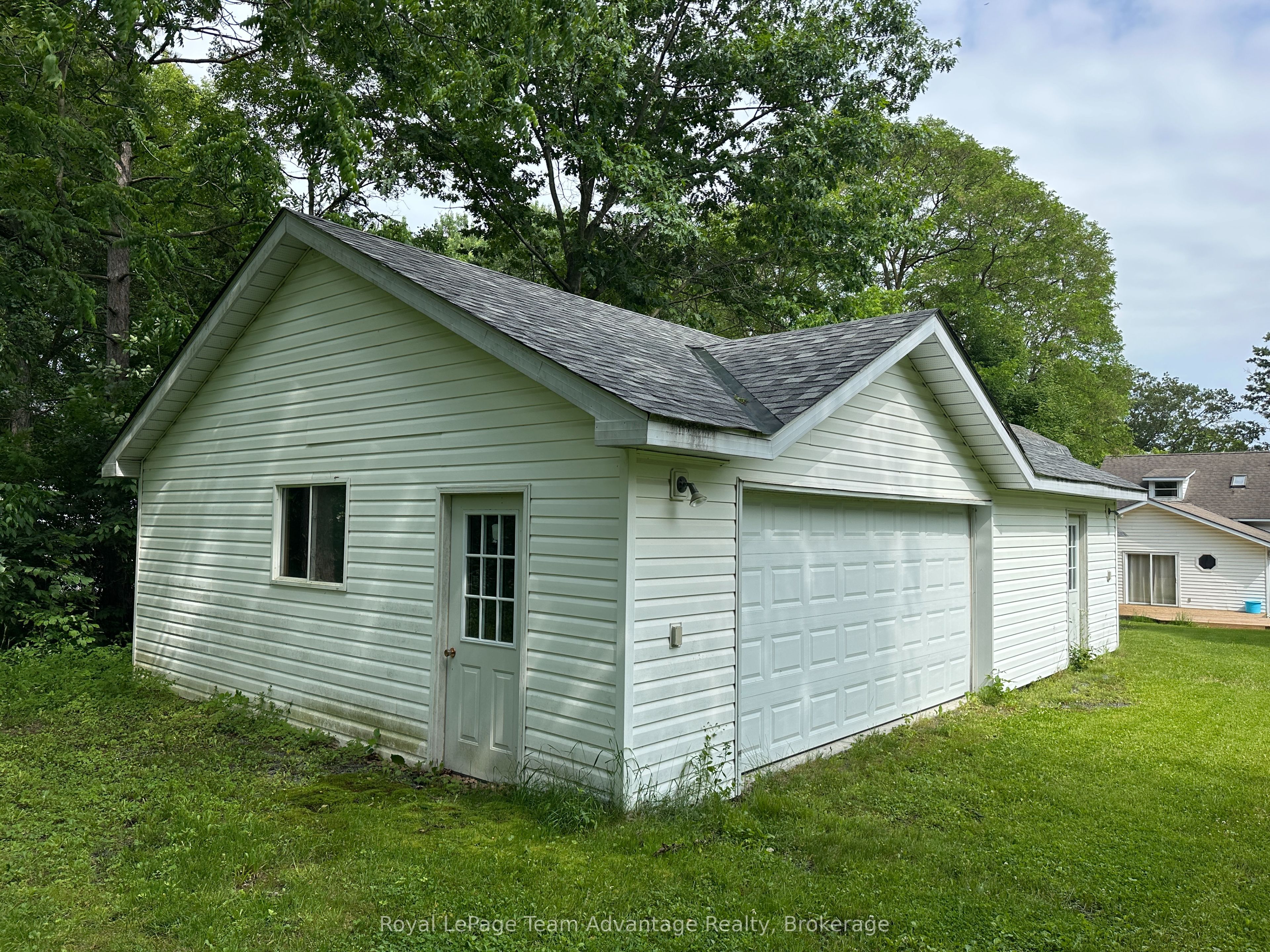 66 William Street Property Photo 46