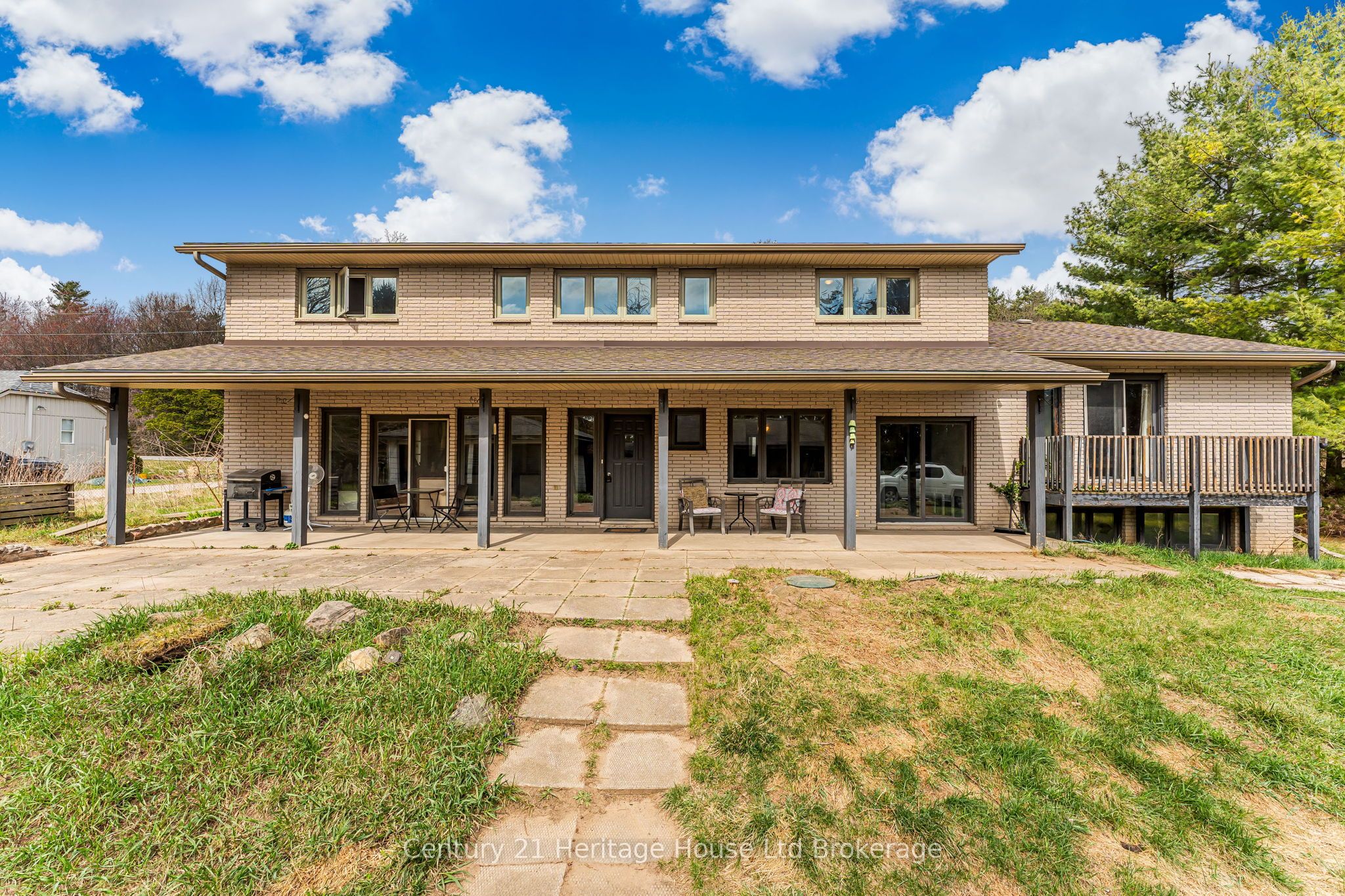 47 59 Highway Property Photo 1