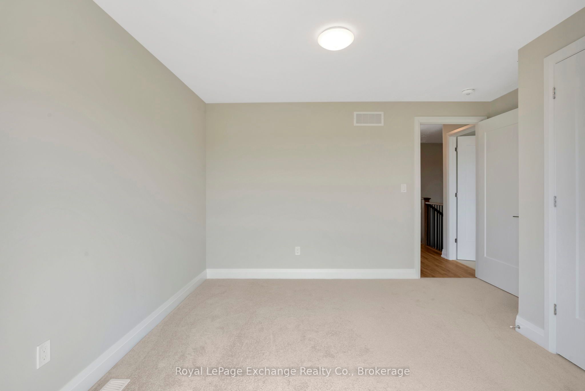 127 Inverness Street N Property Photo 29
