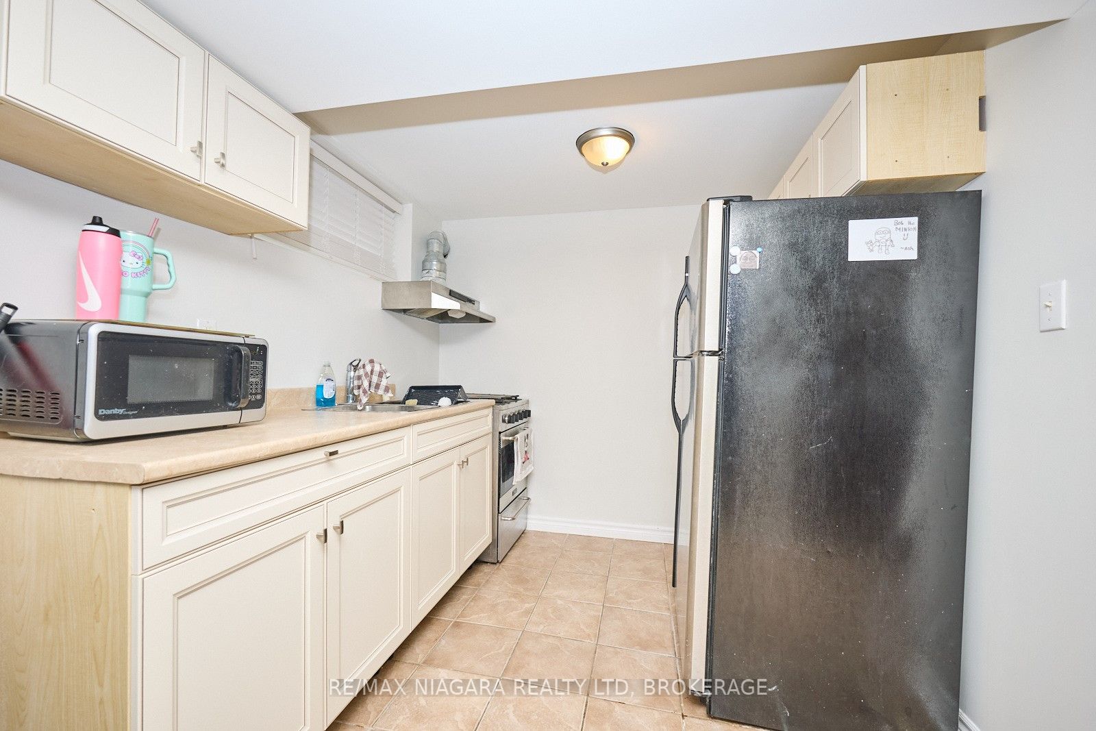 6933 Hagar Avenue Property Photo 16