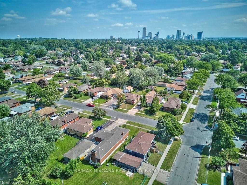 6933 Hagar Avenue Property Photo 26