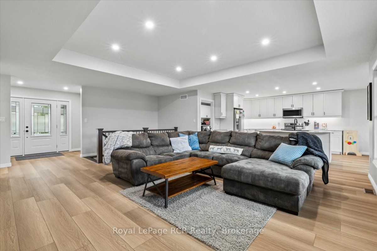 7 Mill Street Property Photo 10