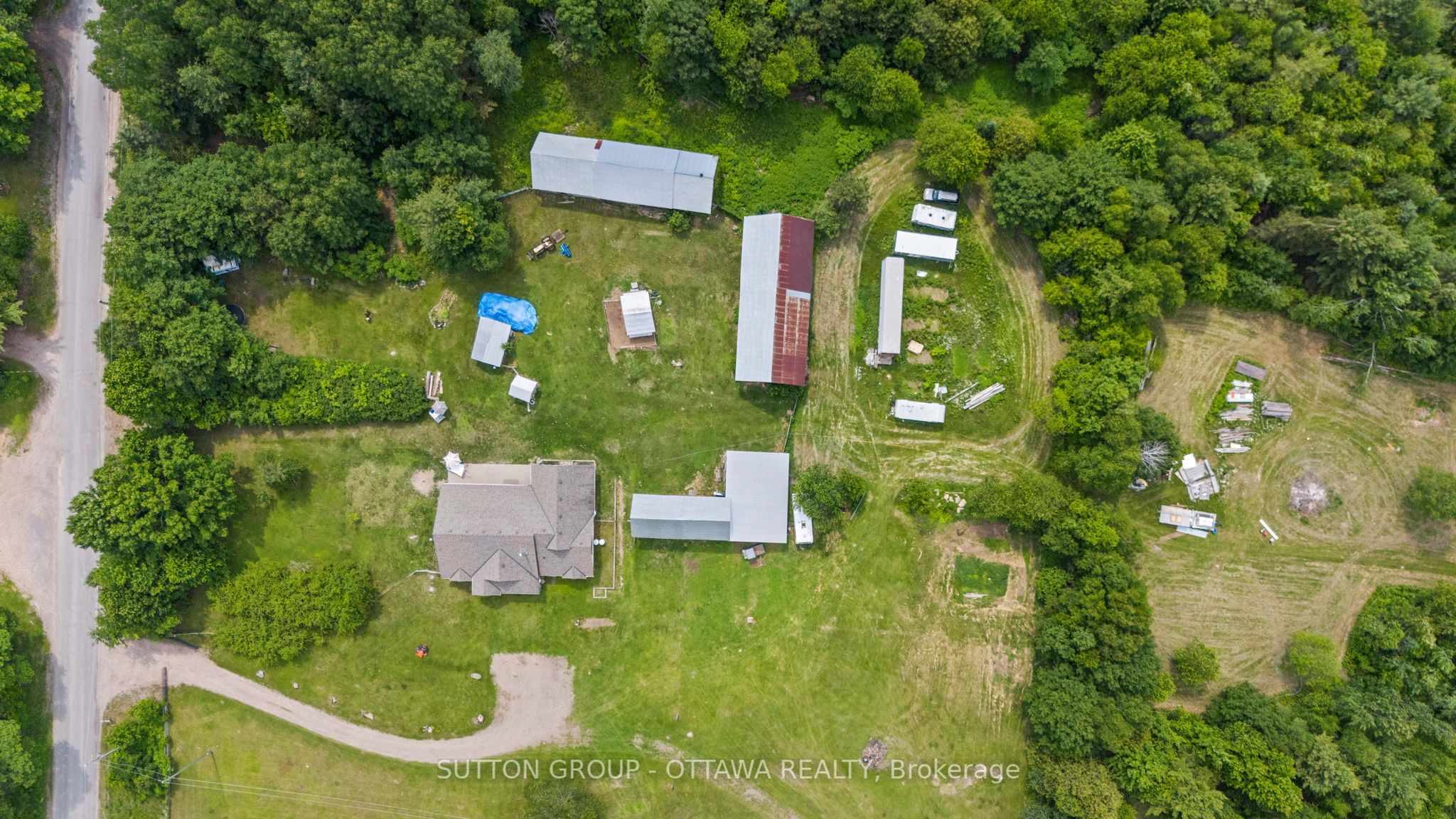 1448 Woito Station Rd Property Photo 3