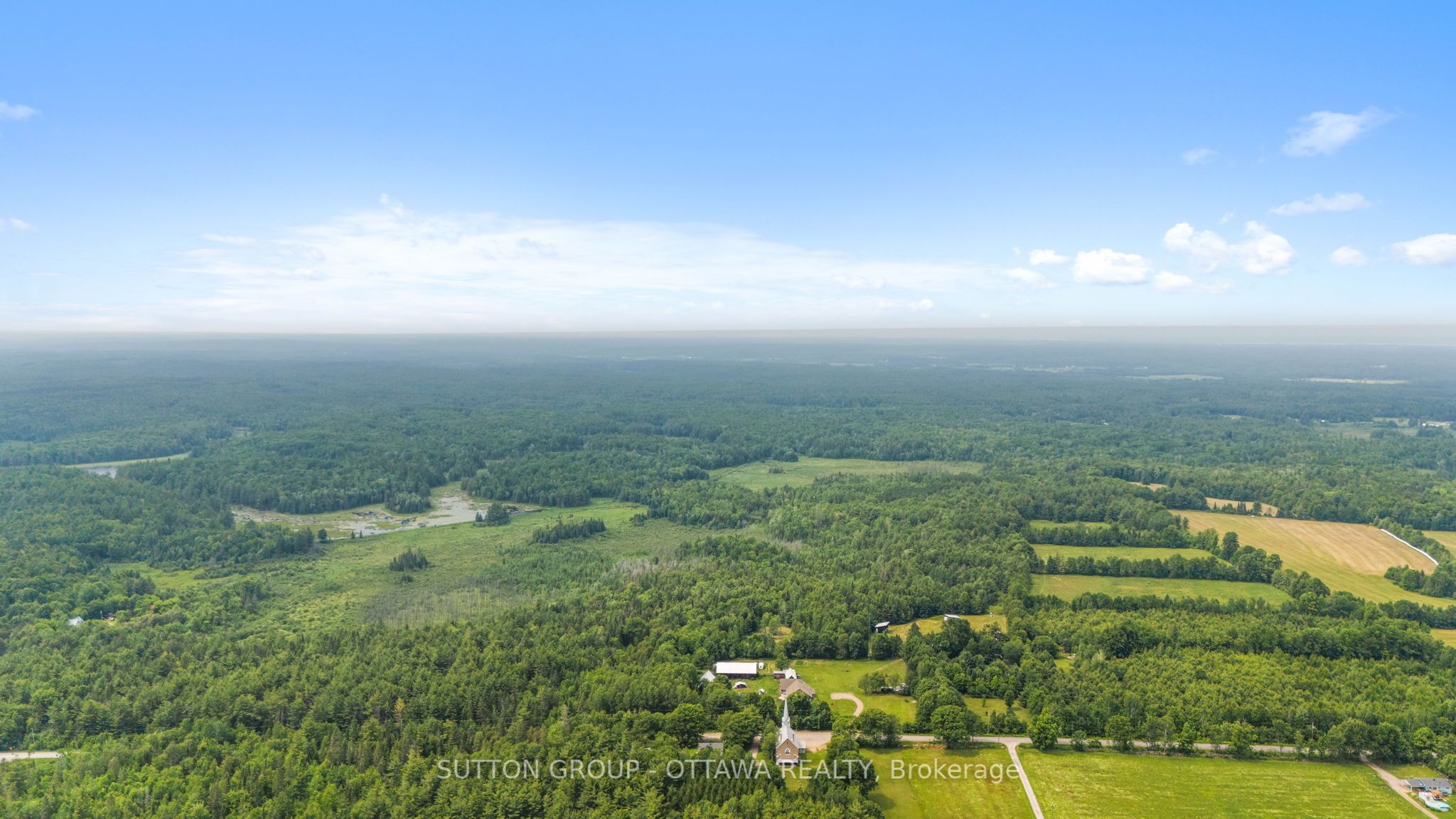 1448 Woito Station Rd Property Photo 4