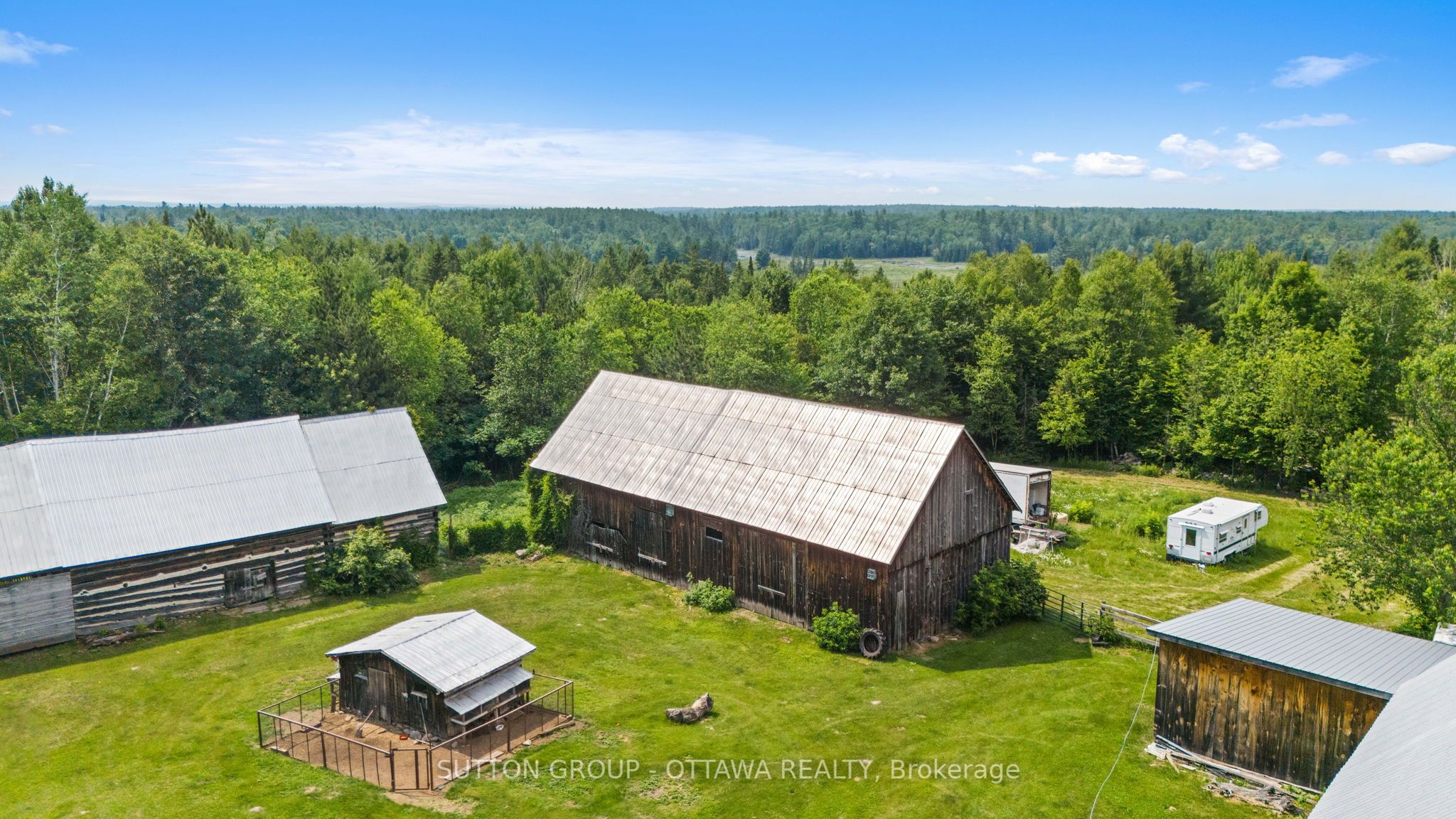 1448 Woito Station Rd Property Photo 6