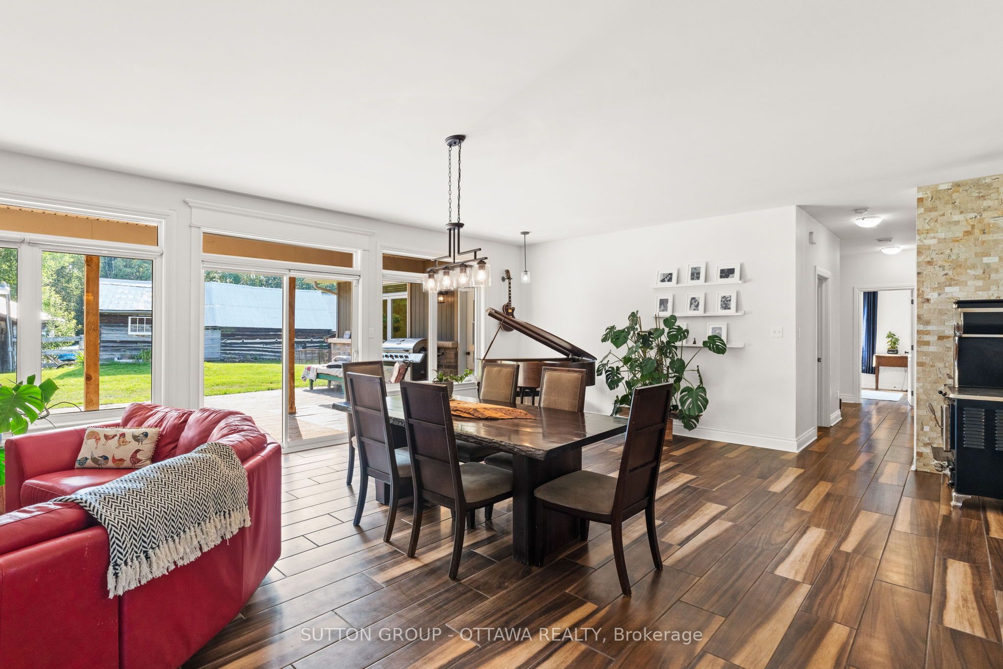 1448 Woito Station Rd Property Photo 30