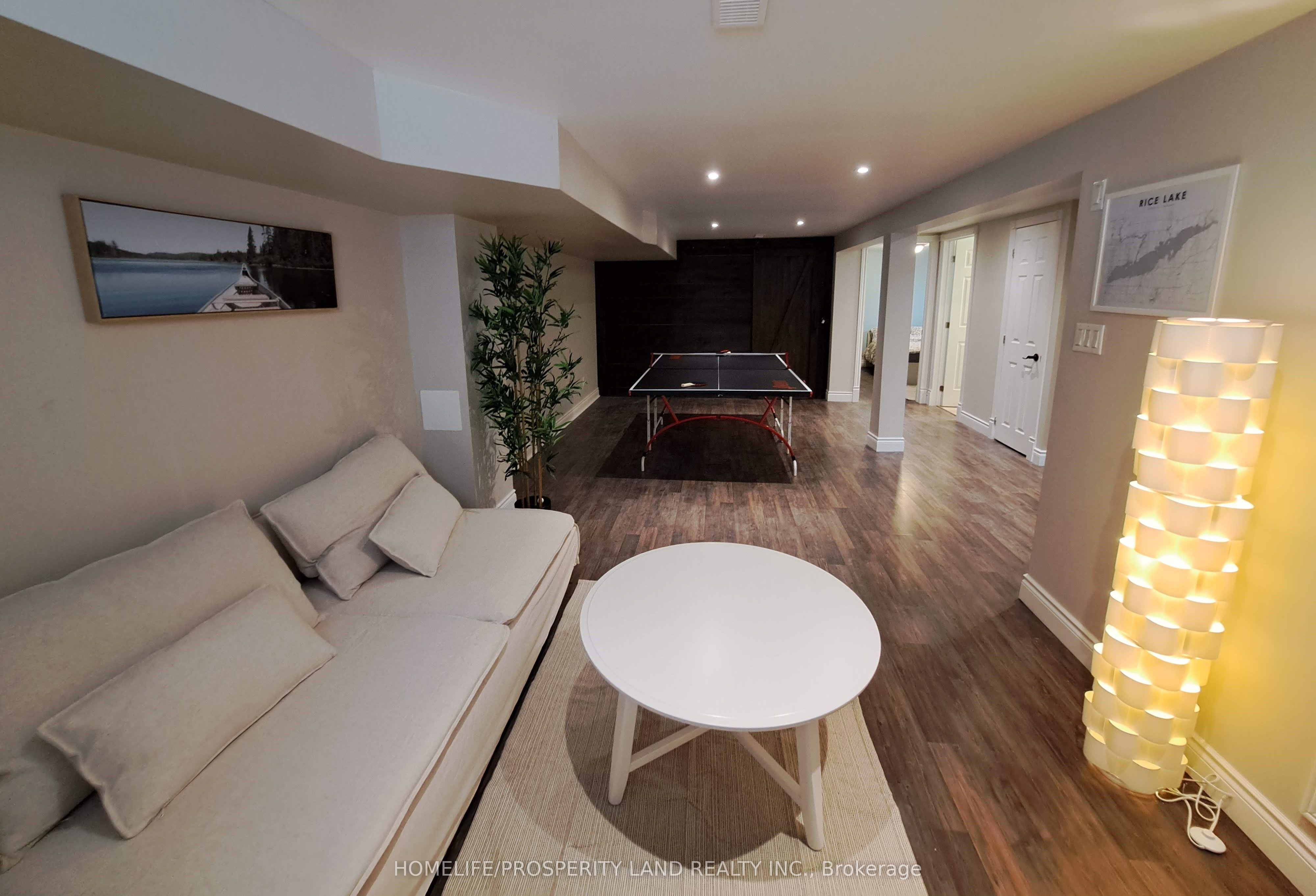 39 Bay Street W Property Photo 19