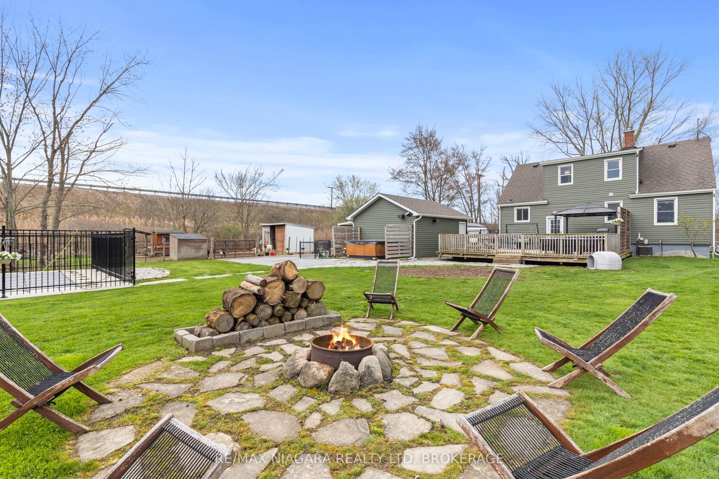 746 Forks Road Property Photo 32