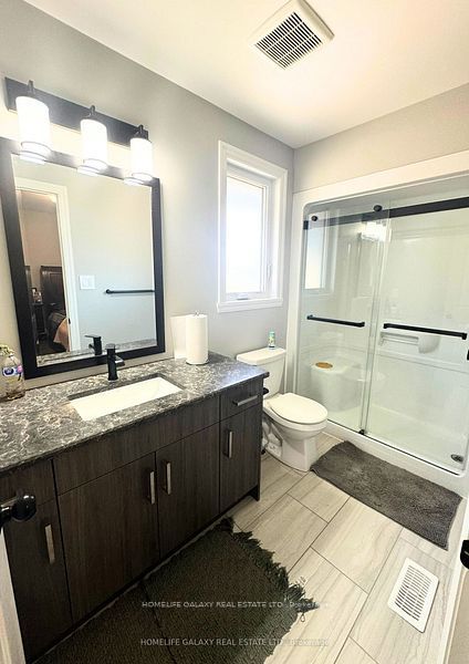 43 Cedar Park Cres Property Photo 11