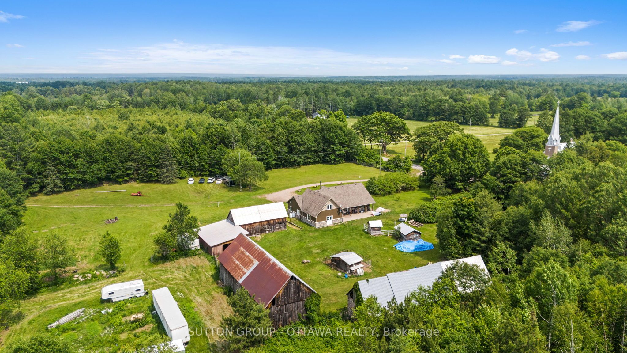 1448 Woito Station Road Property Photo 6