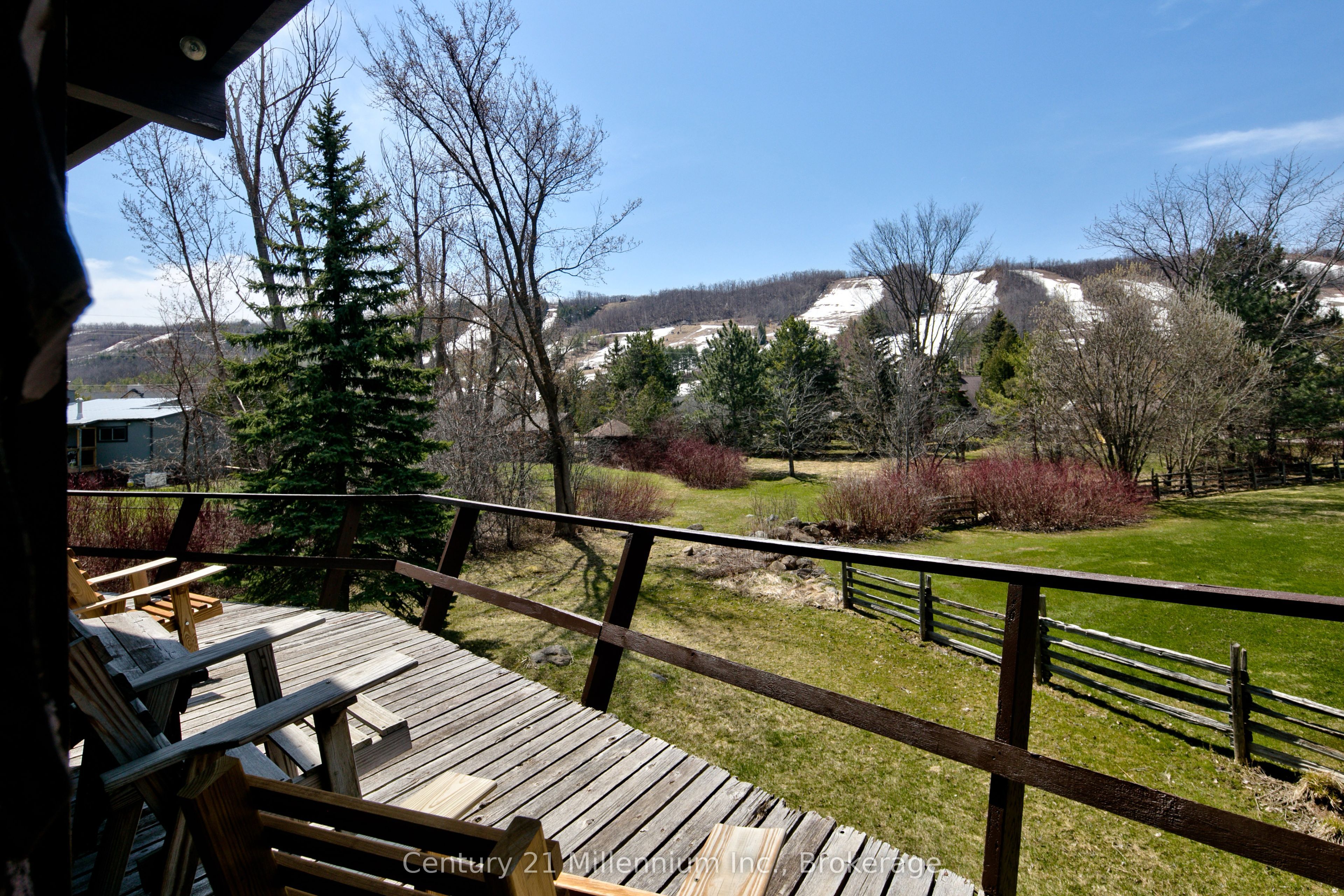 117 Craigleith Walk Property Photo 5
