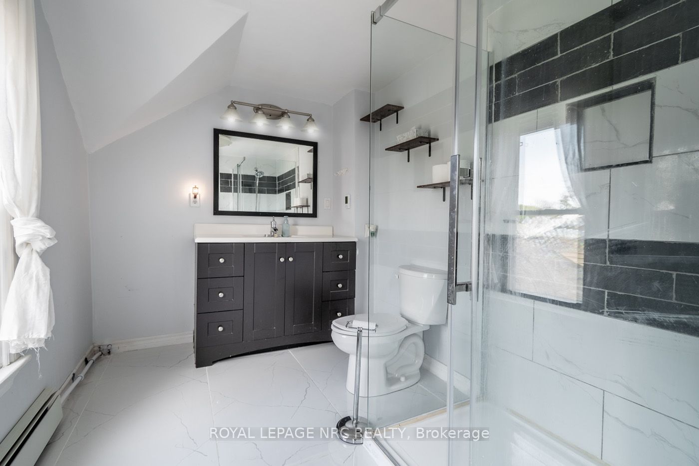 2533 Airline Street Property Photo 26