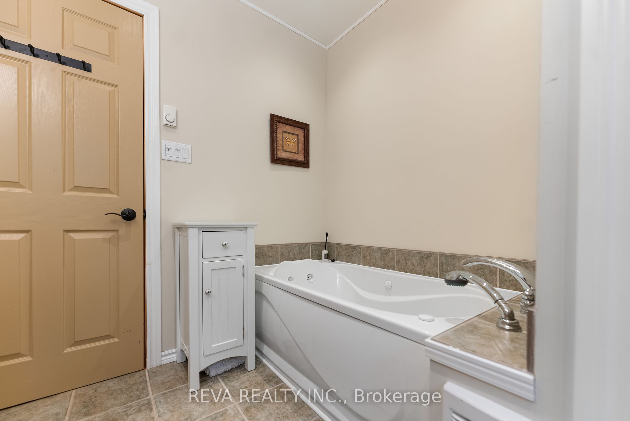 8 Cillca Court Property Photo 15