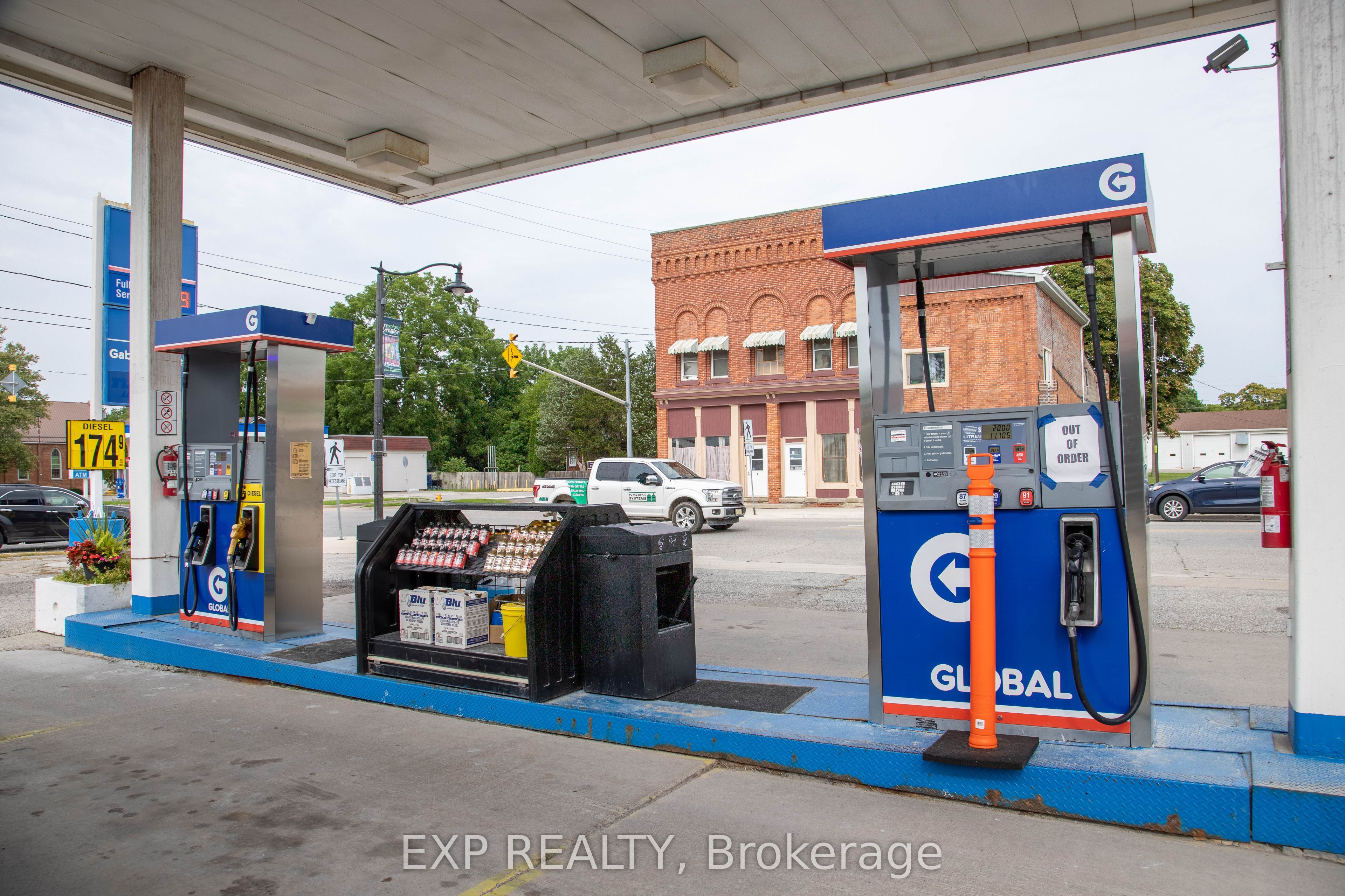 308 St. George Street Property Photo 7