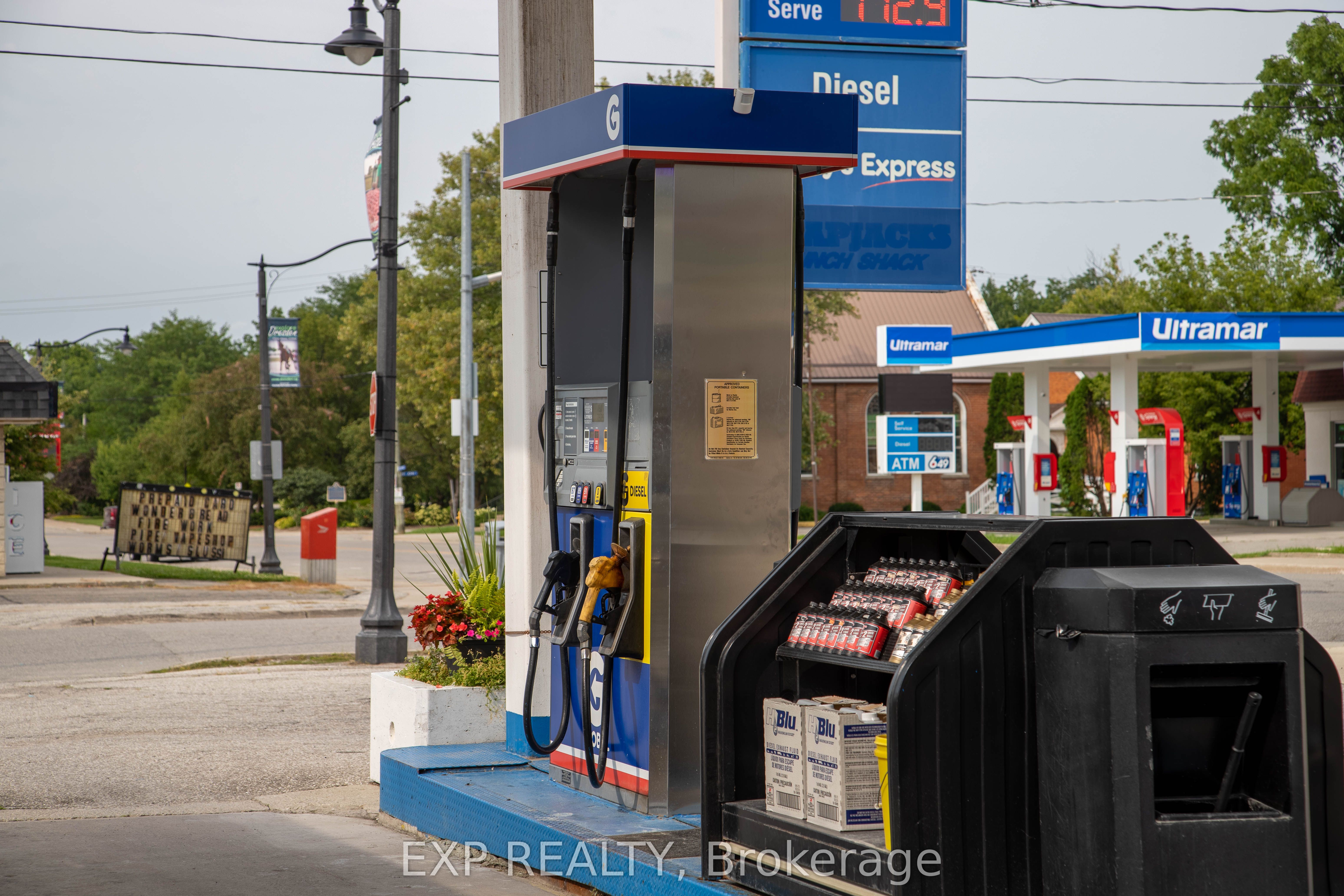 308 St. George Street Property Photo 9