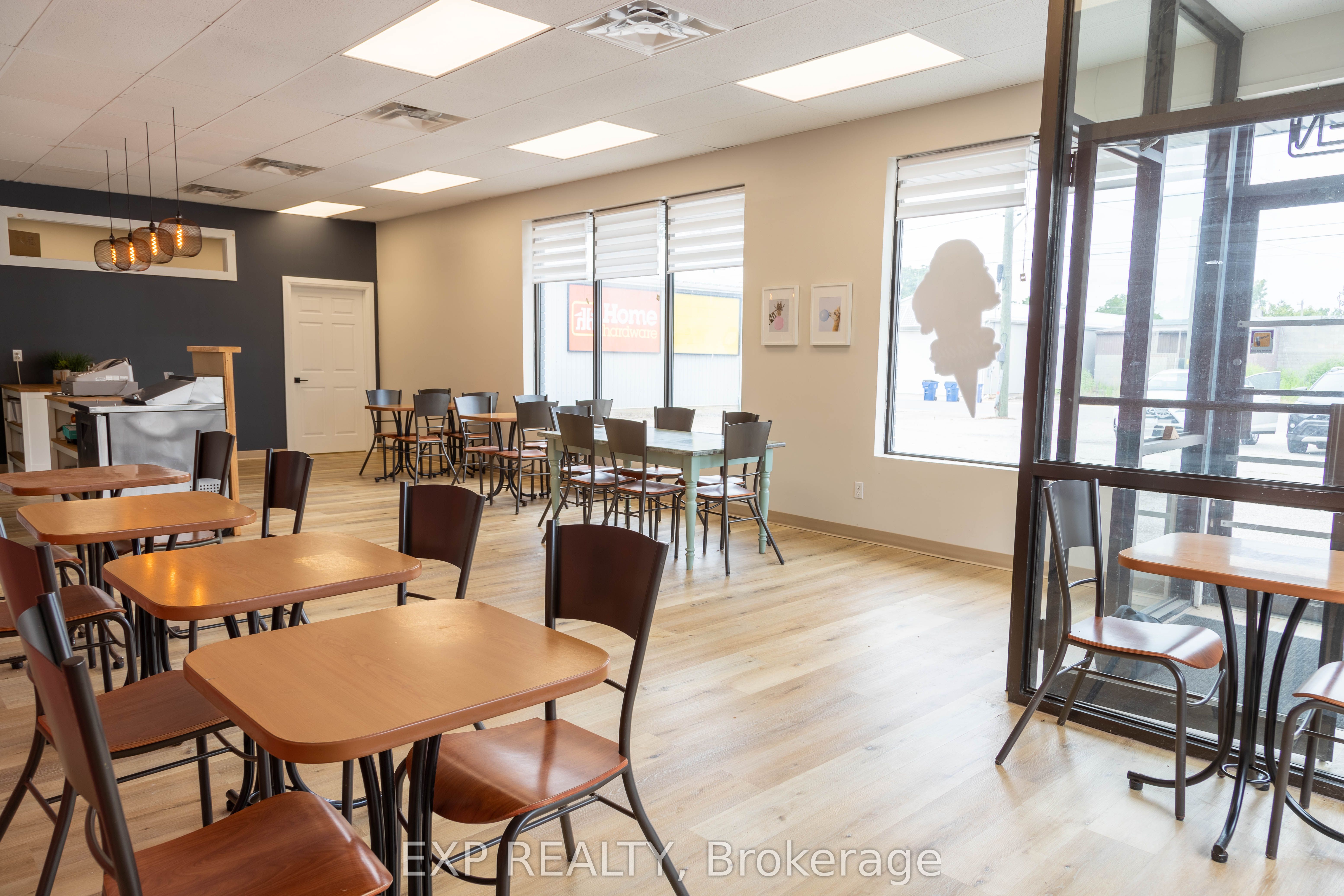 308 St. George Street Property Photo 18