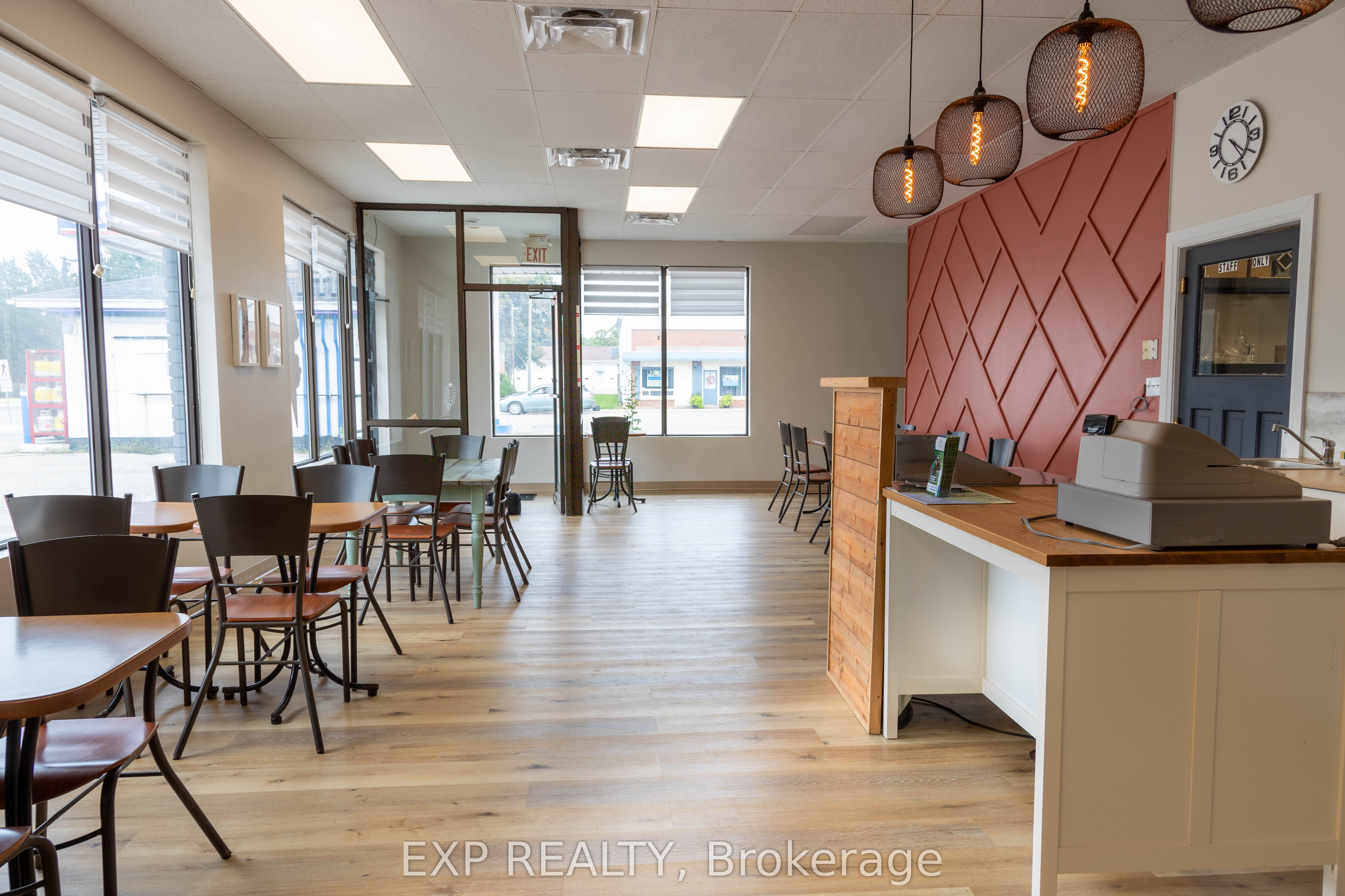 308 St. George Street Property Photo 19