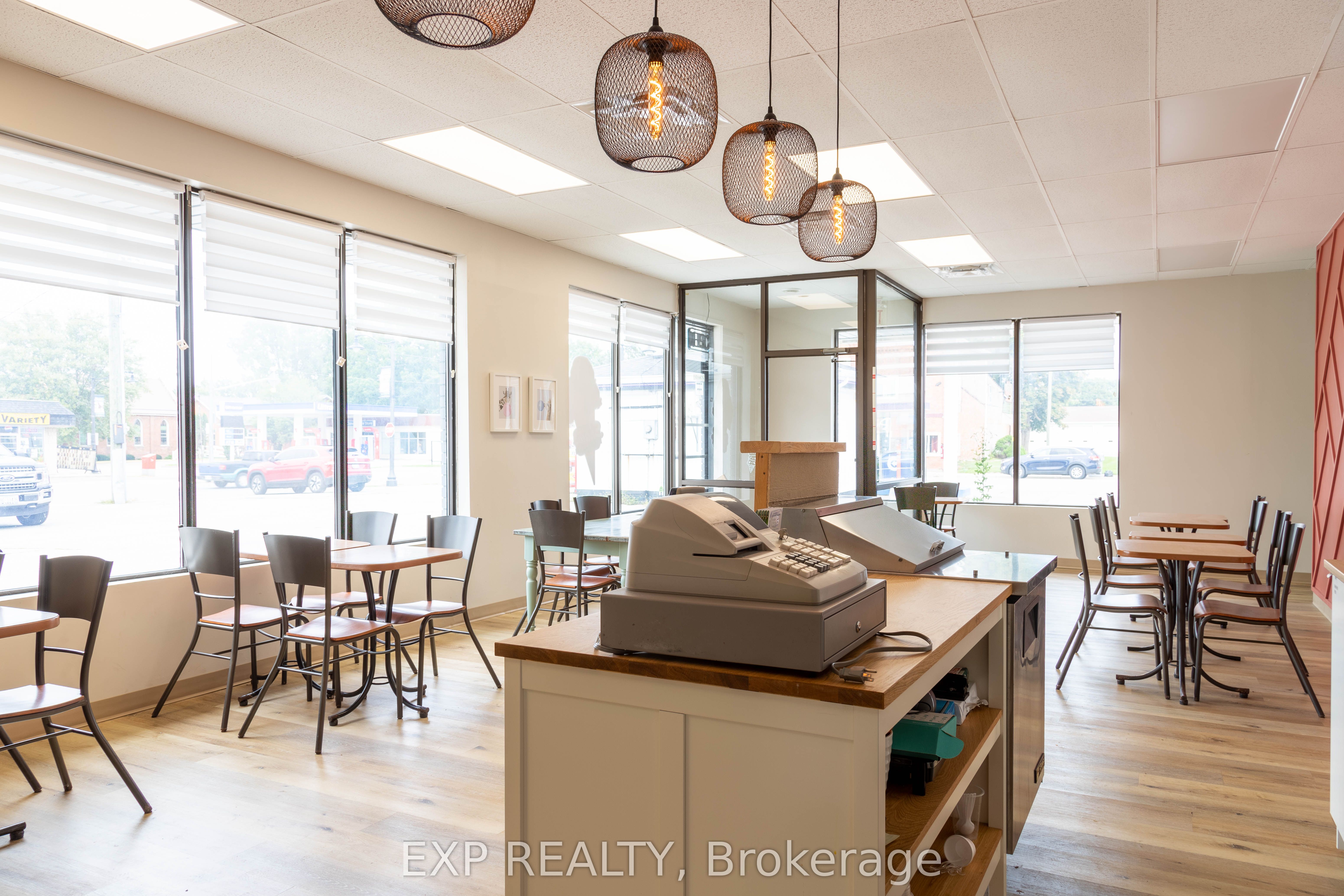 308 St. George Street Property Photo 20