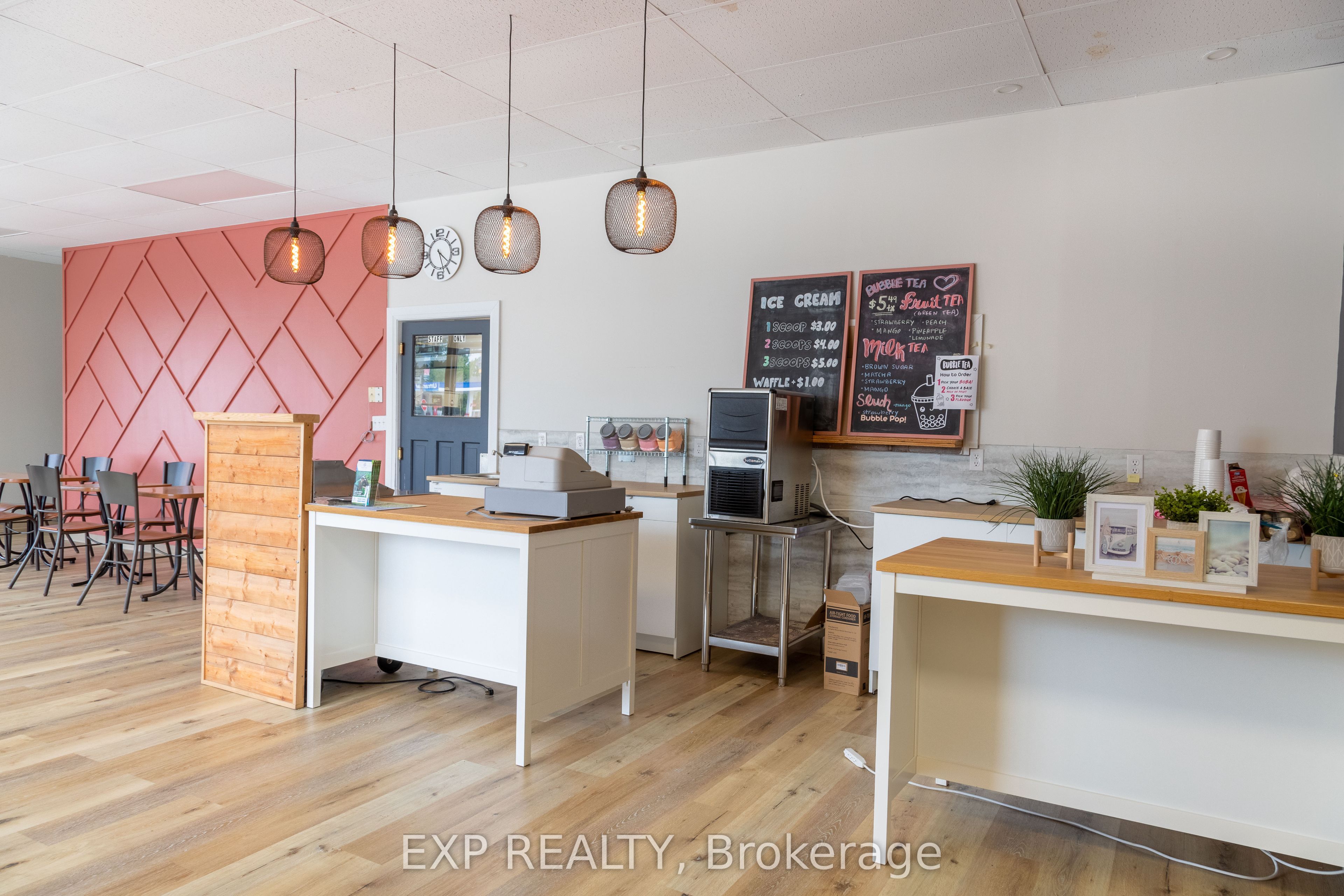 308 St. George Street Property Photo 24