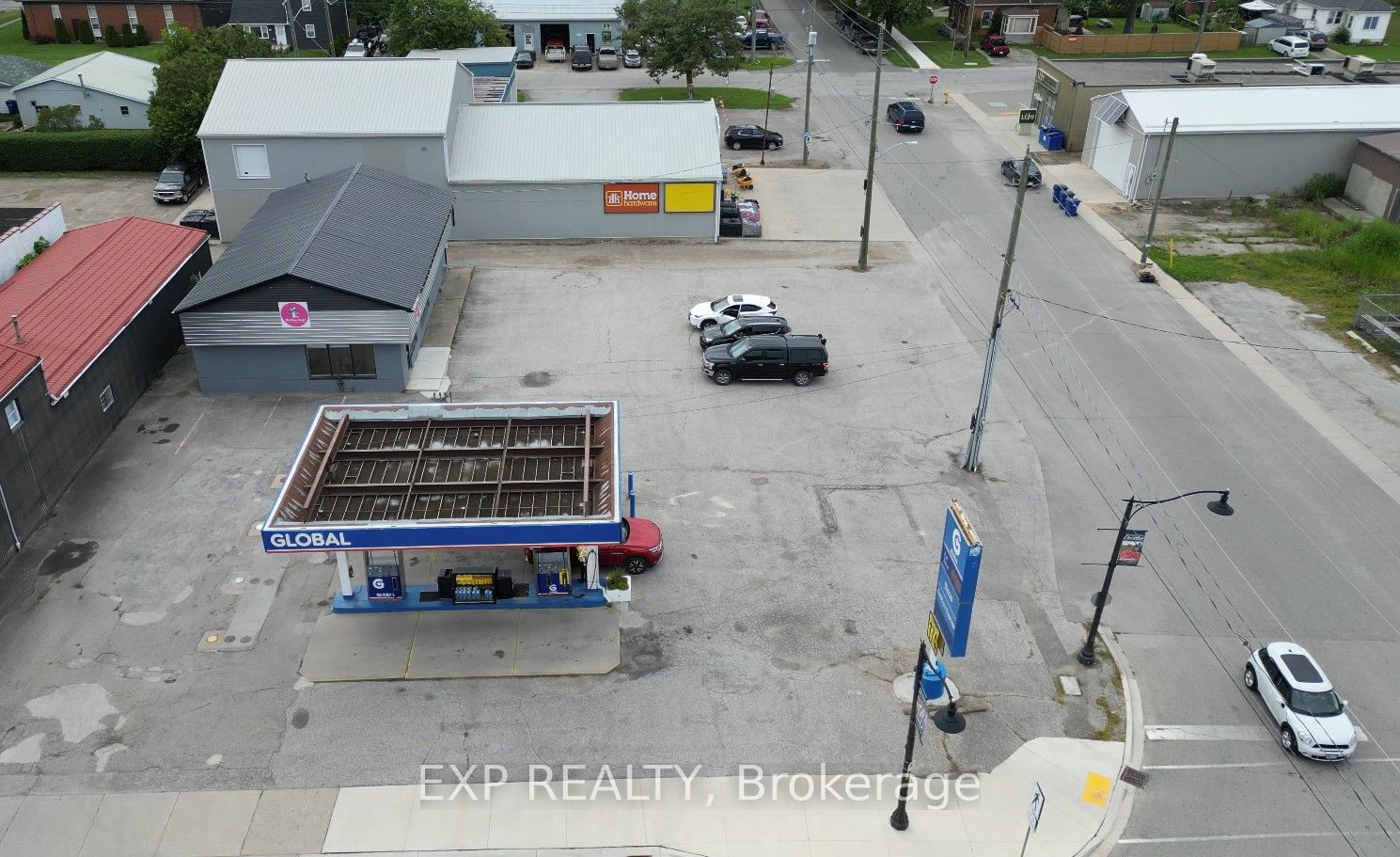 308 St. George Street Property Photo 33