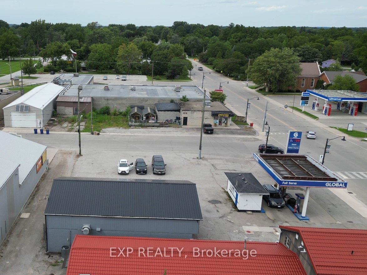 308 St. George Street Property Photo 35