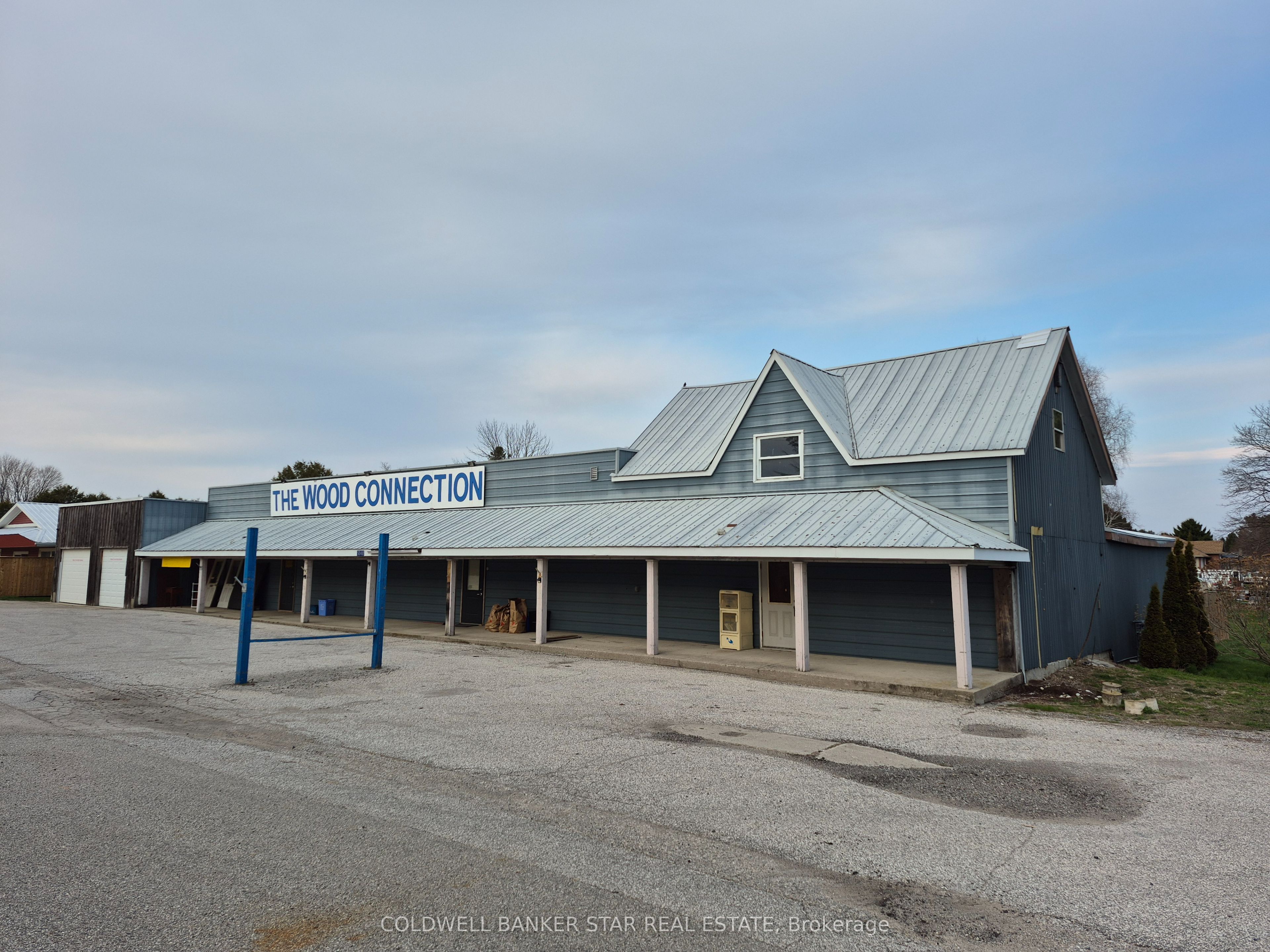 5048 Imperial Road Property Photo 1
