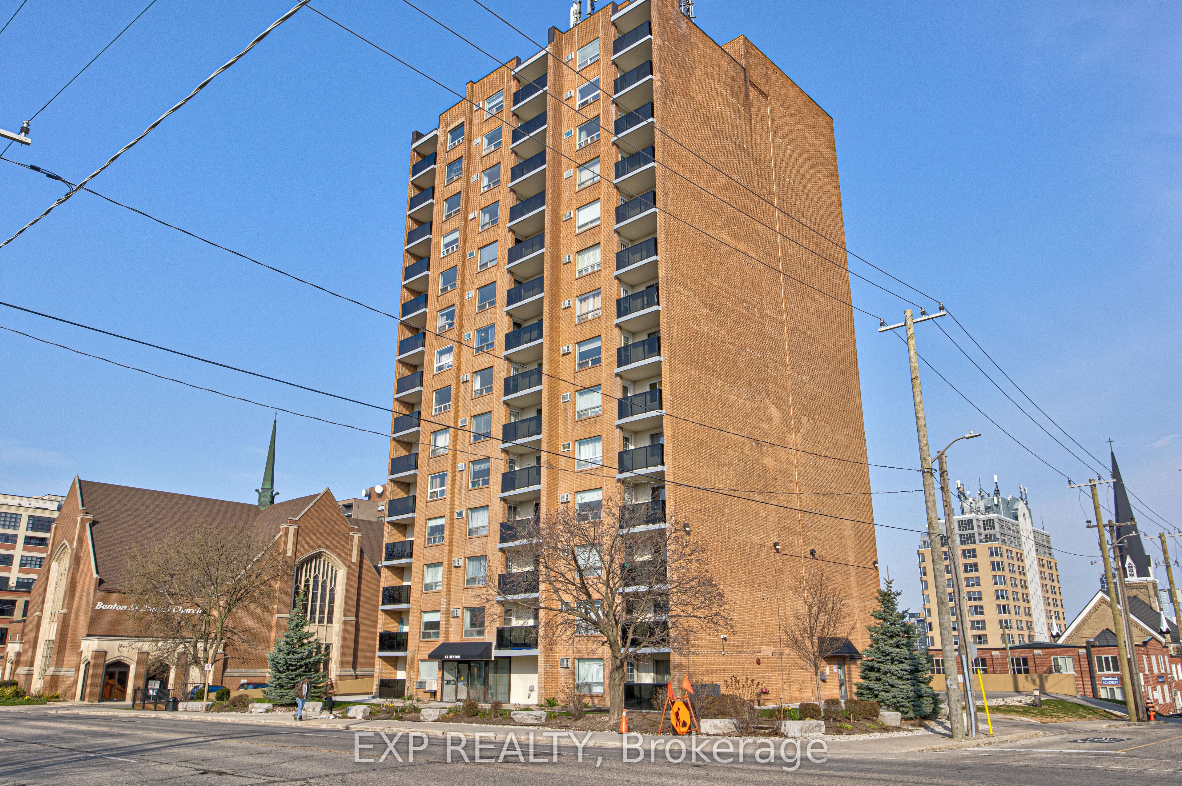 #406 - 64 Benton Street Property Photo 1