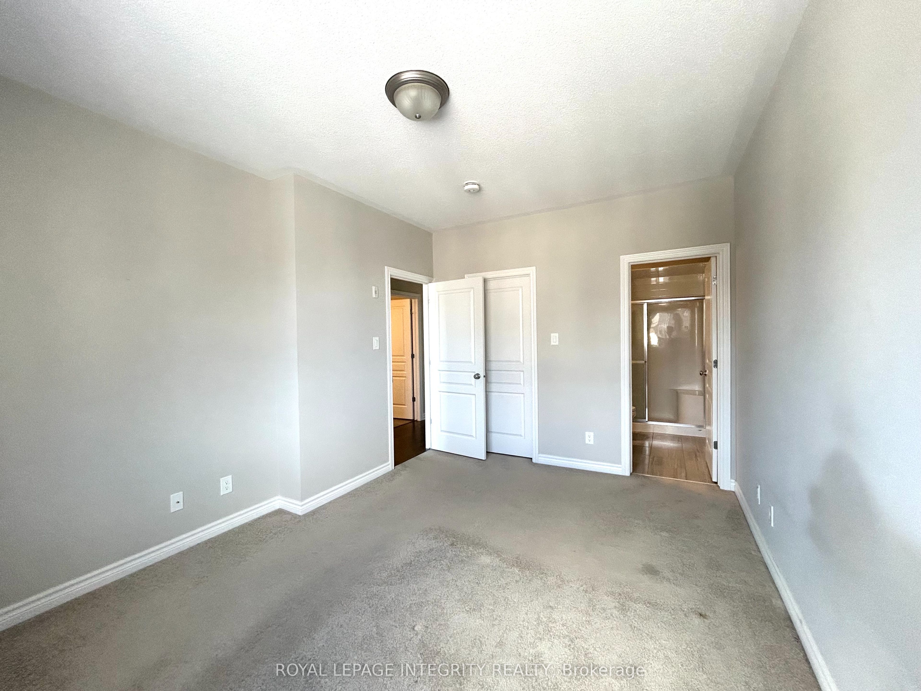 1032 Beryl Private F Property Photo 12