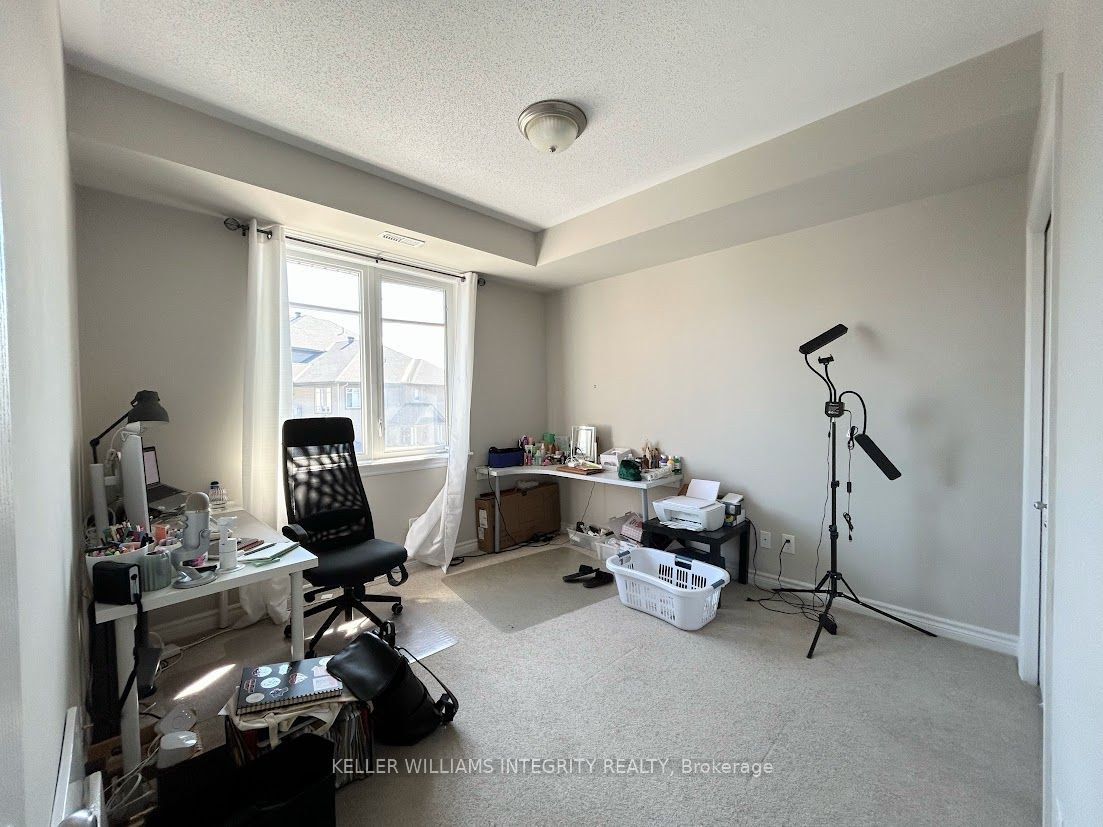 1032 Beryl Private F Property Photo 15