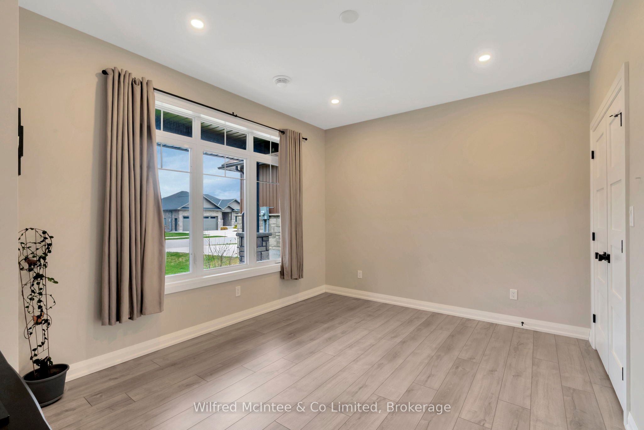 207 Irishwood Lane Property Photo 21