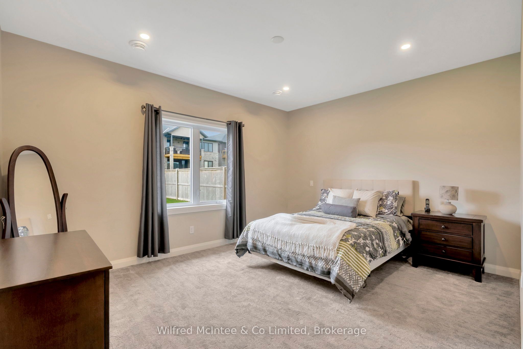 207 Irishwood Lane Property Photo 23