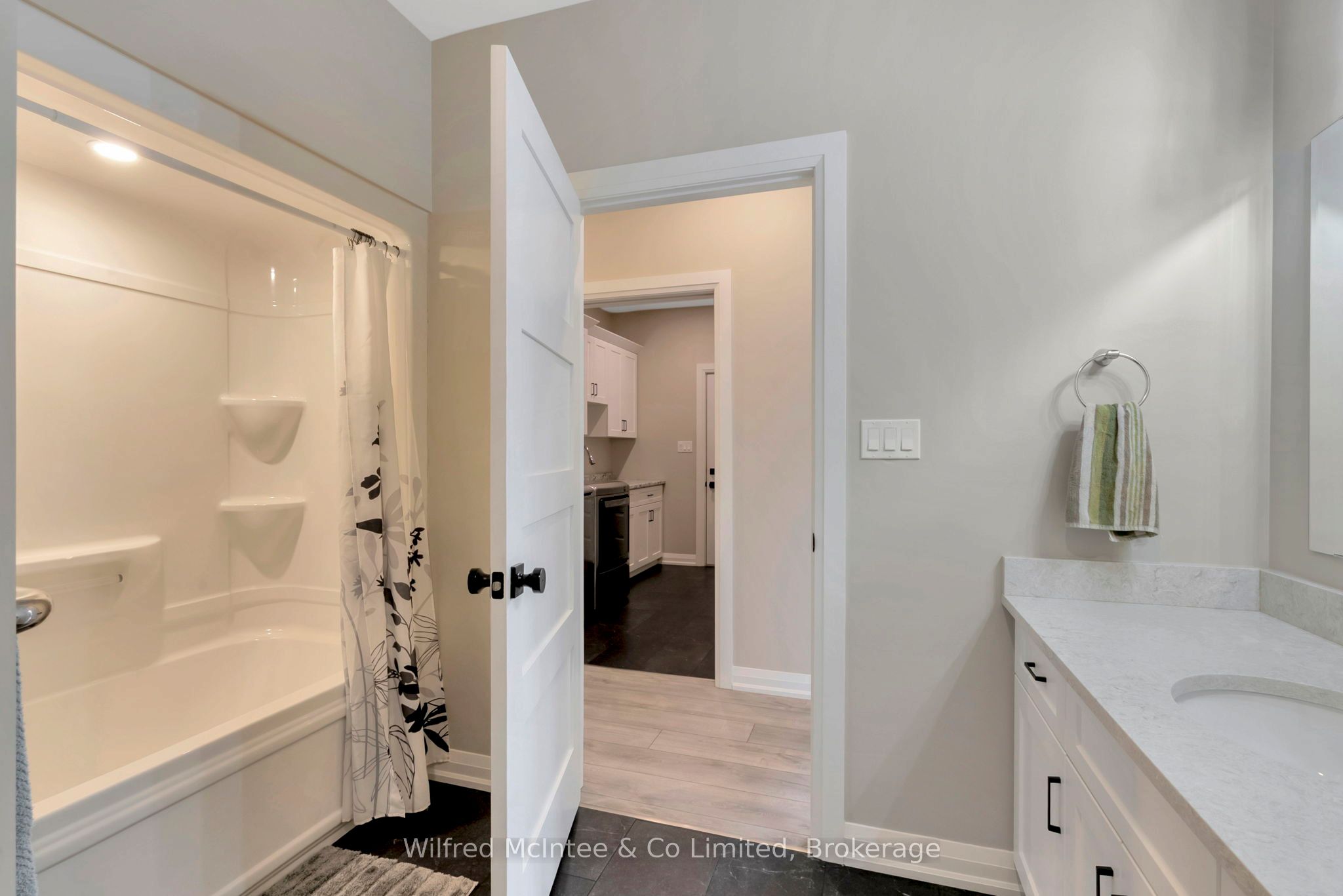 207 Irishwood Lane Property Photo 27