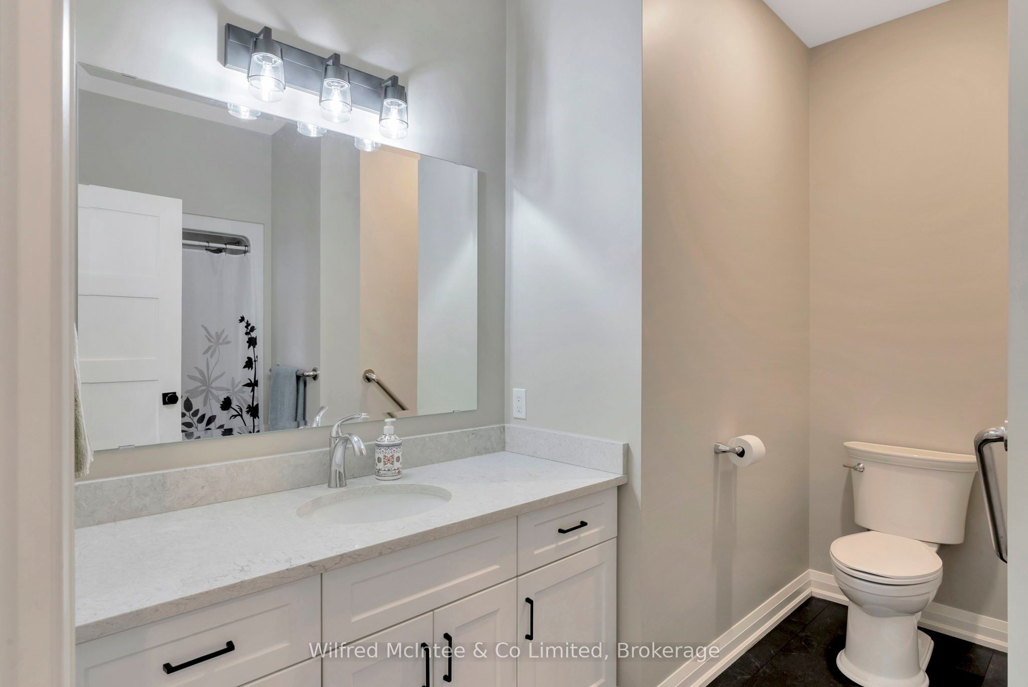 207 Irishwood Lane Property Photo 28