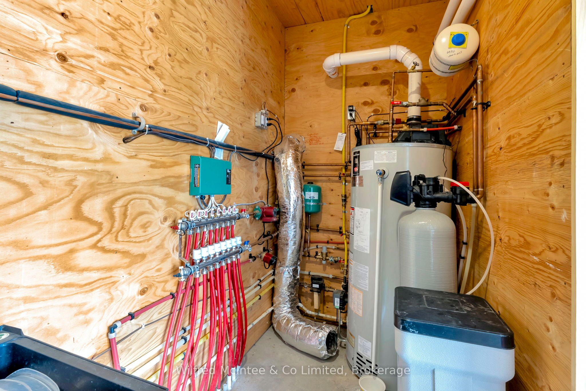 207 Irishwood Lane Property Photo 31