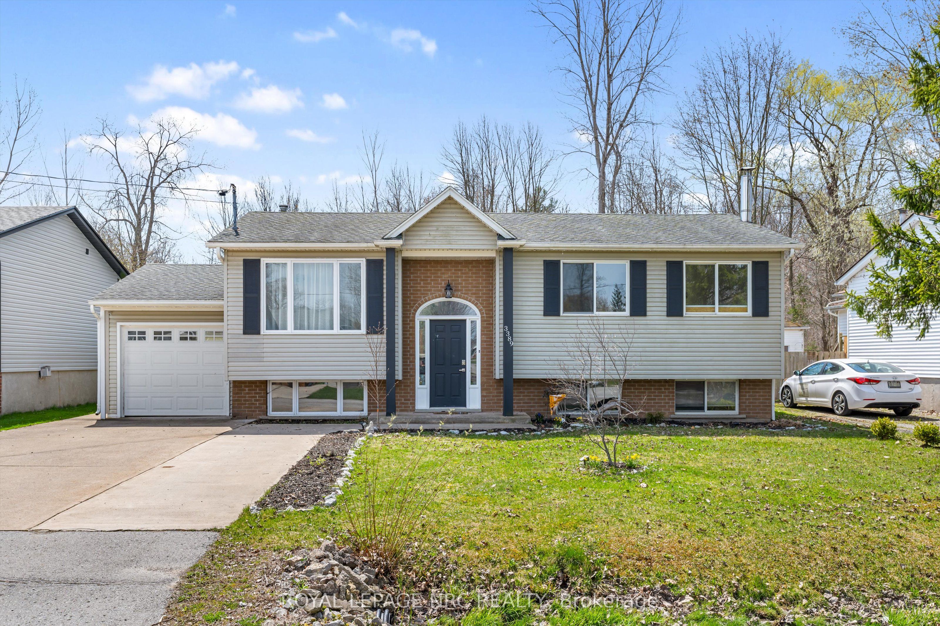 3389 Grove Avenue Property Photo 1