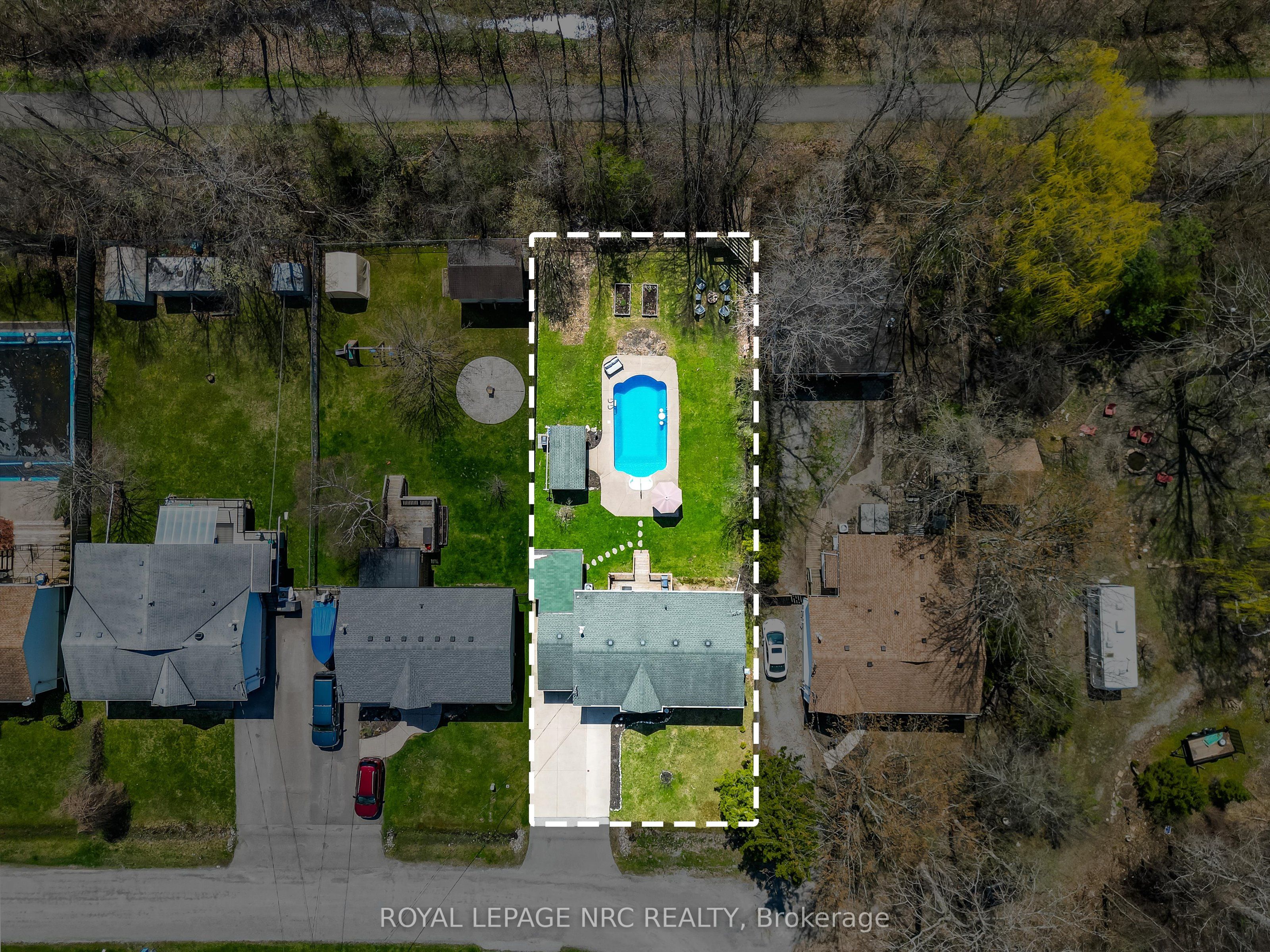 3389 Grove Avenue Property Photo 5