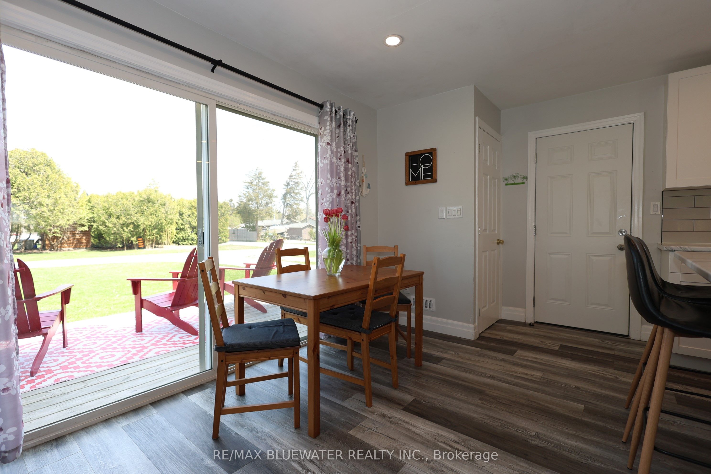 7597 Biddulph Street Property Photo 9