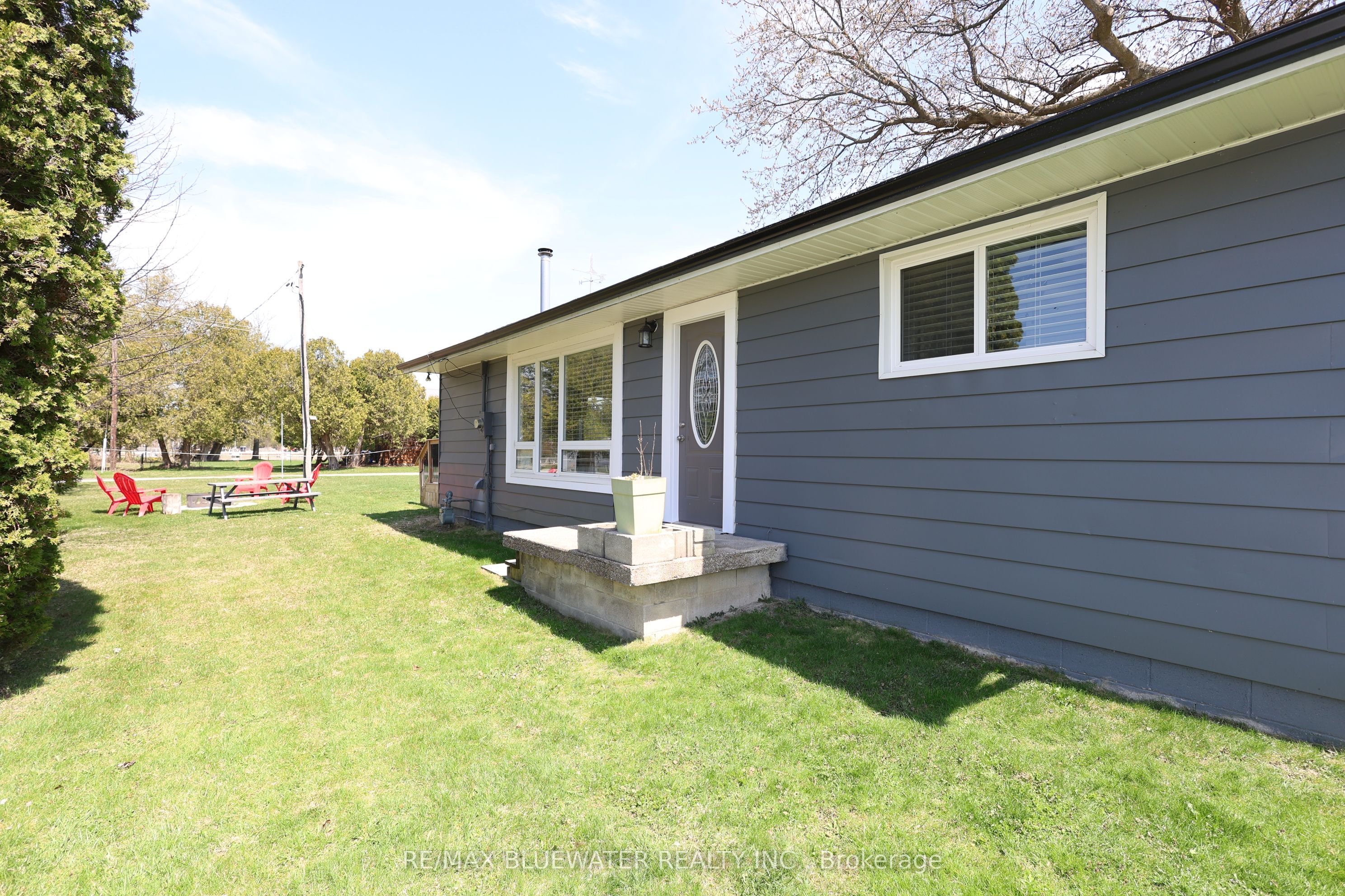7597 Biddulph Street Property Photo 28