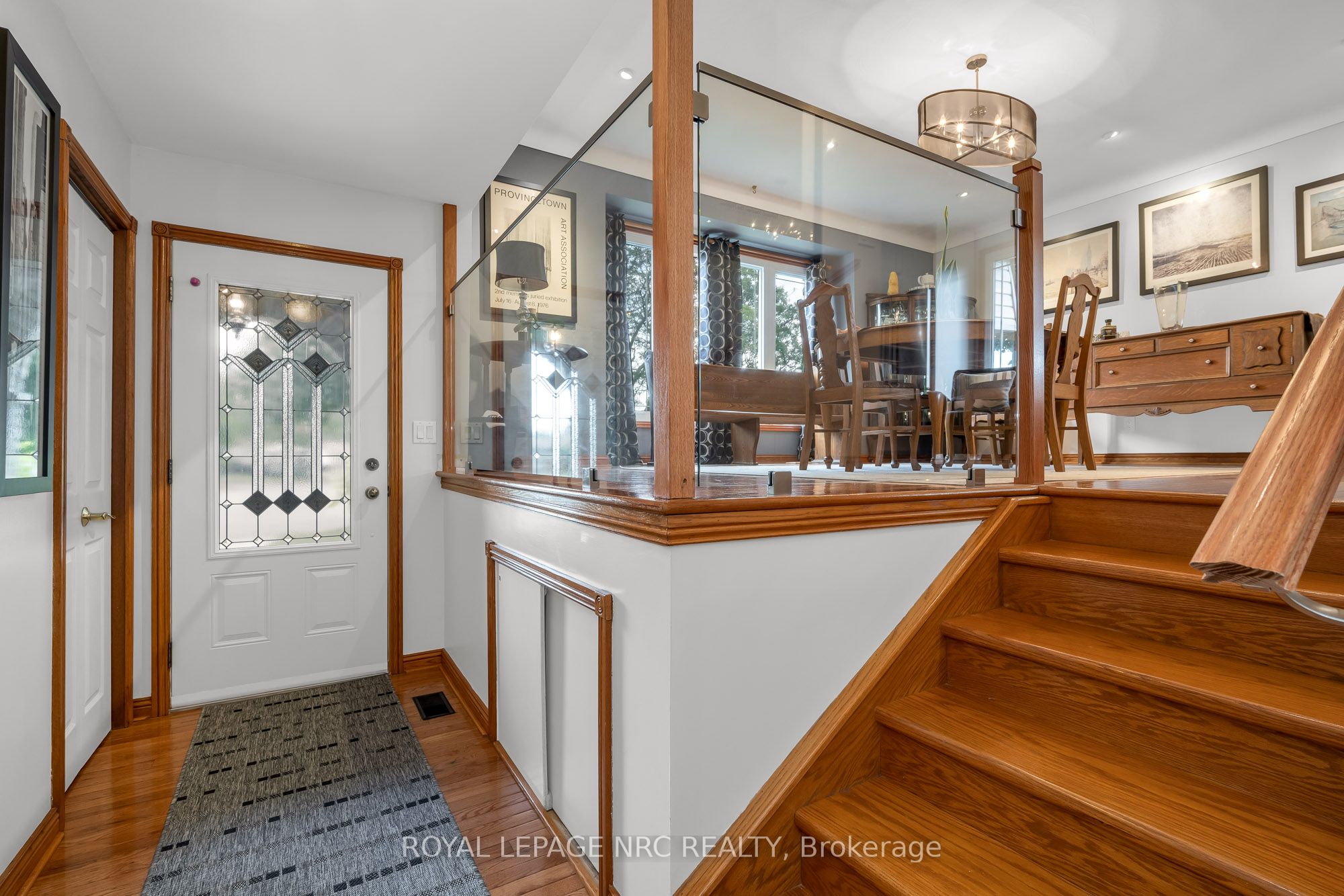 19 Little John Court Property Photo 11