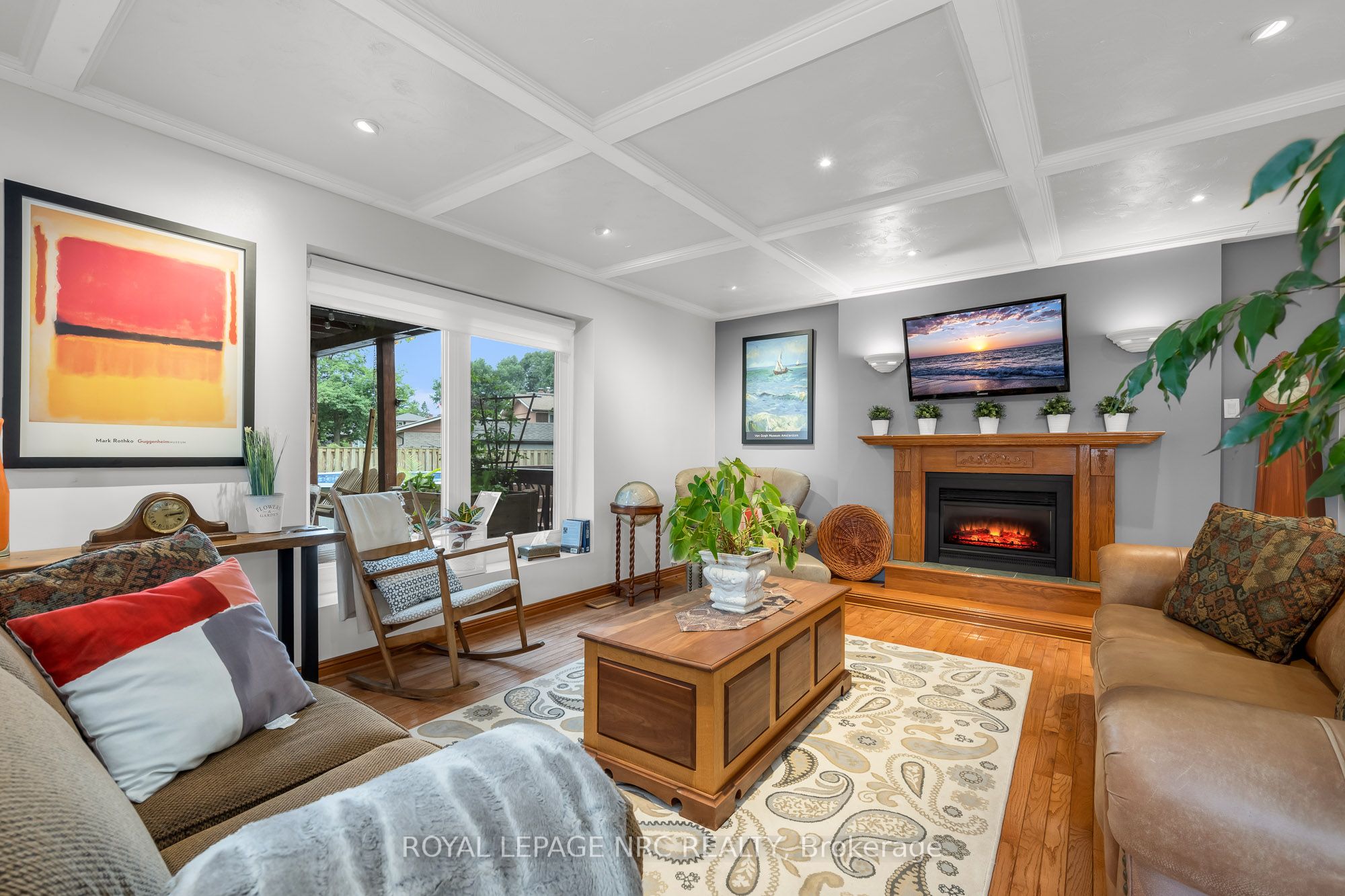 19 Little John Court Property Photo 20