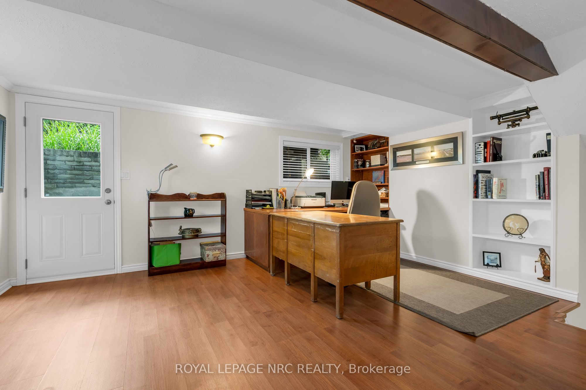 19 Little John Court Property Photo 35
