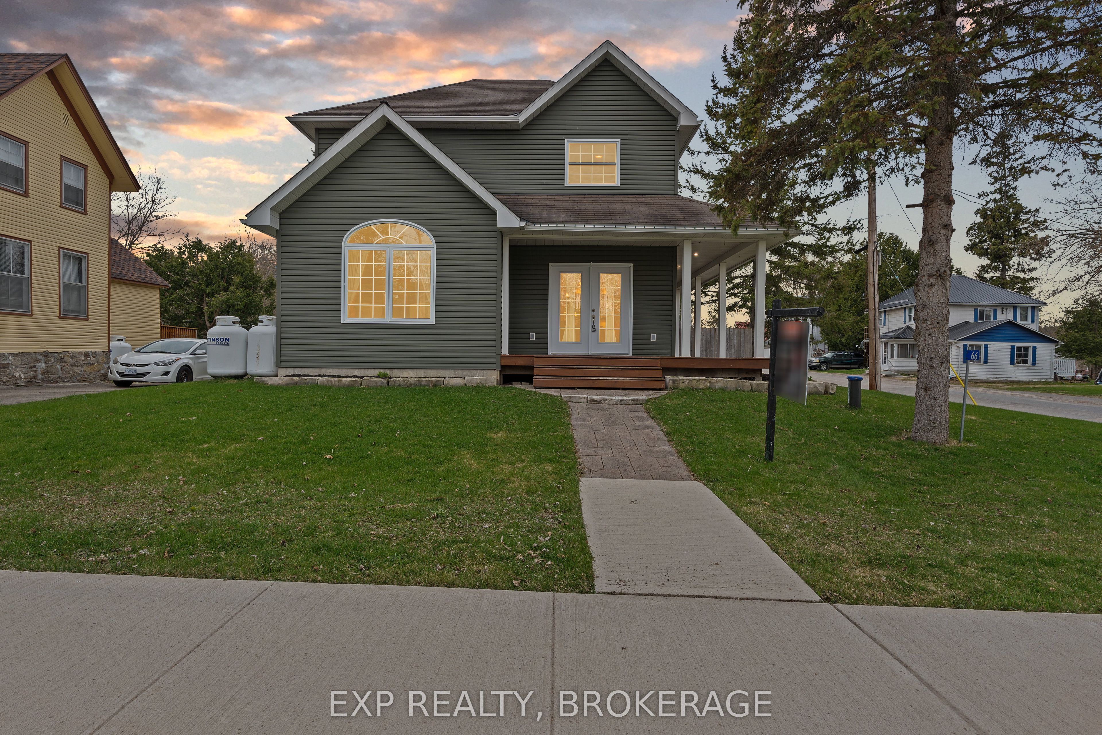 66 King Street Property Photo 1